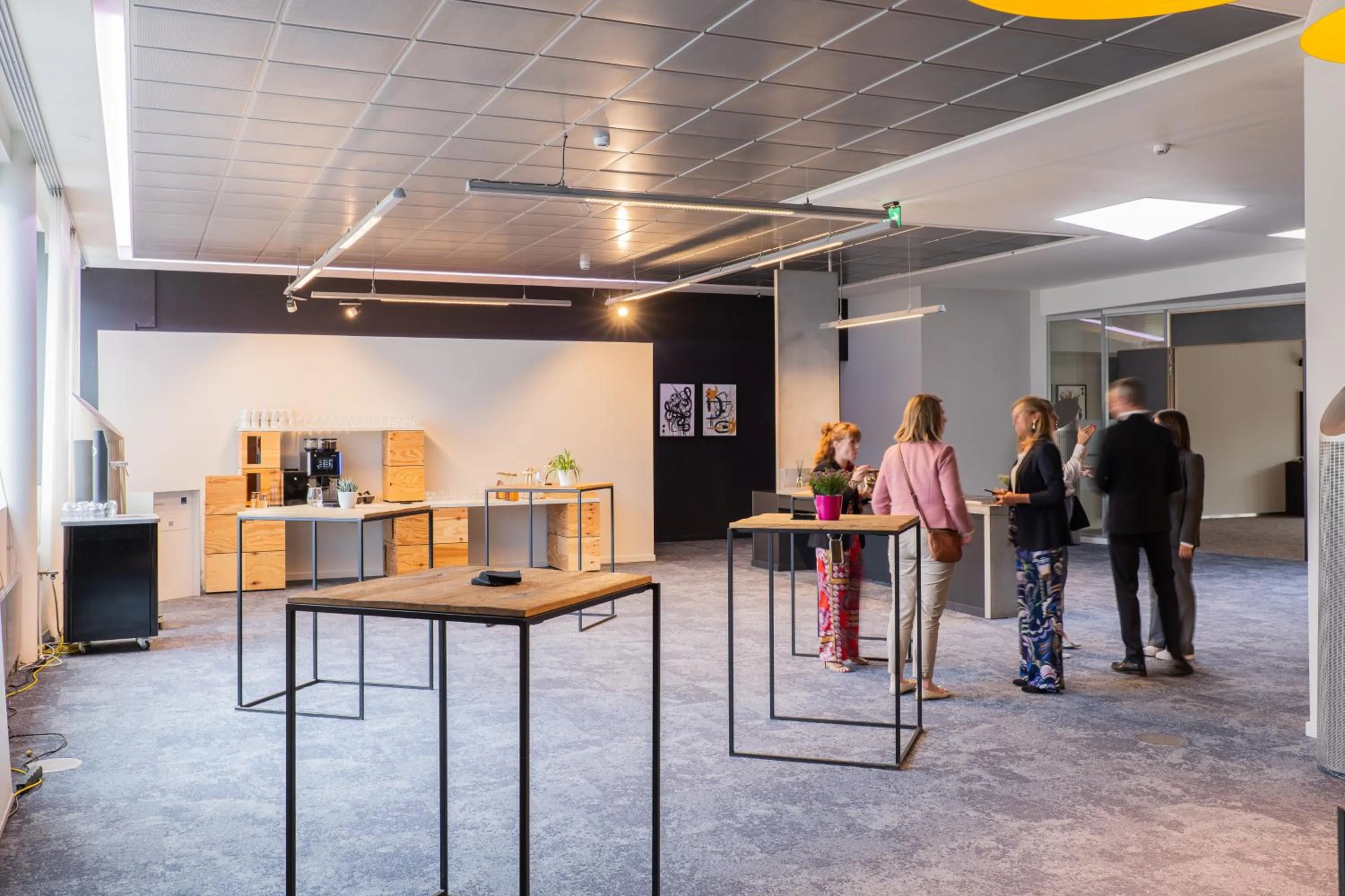 Restaurant/places to eat in voco Brussels City North by IHG