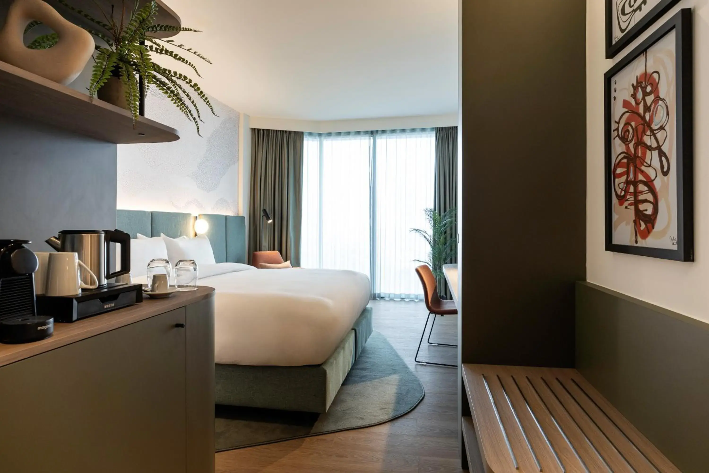 Photo of the whole room, Bed in voco Brussels City North by IHG Photo of the whole room, Bed in voco Brussels City North by IHG