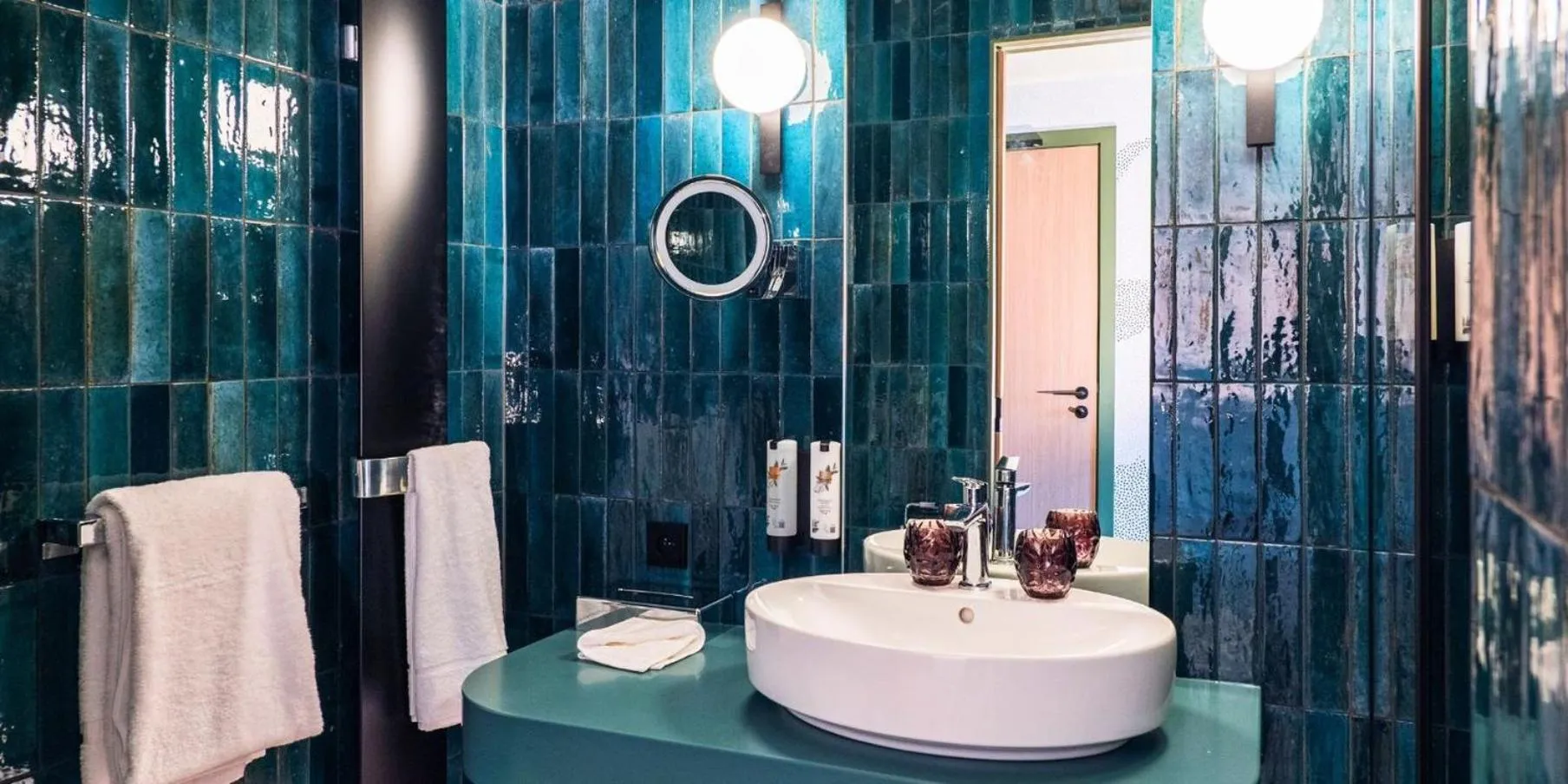 Bedroom in voco Brussels City North by IHG