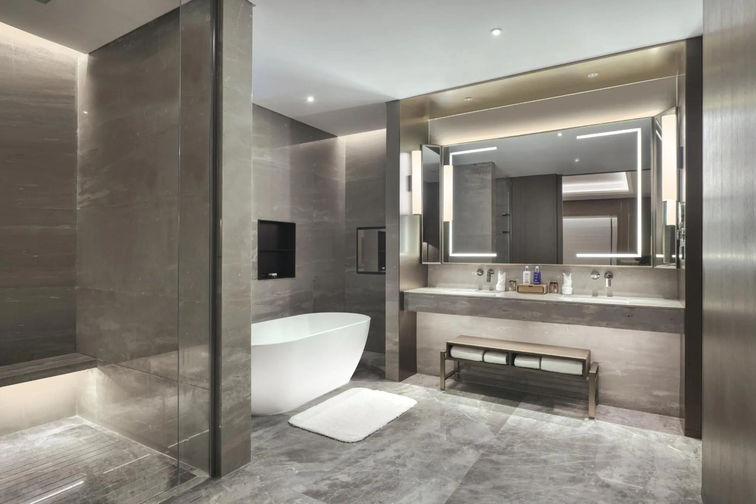 Bathroom in voco Xiong'An