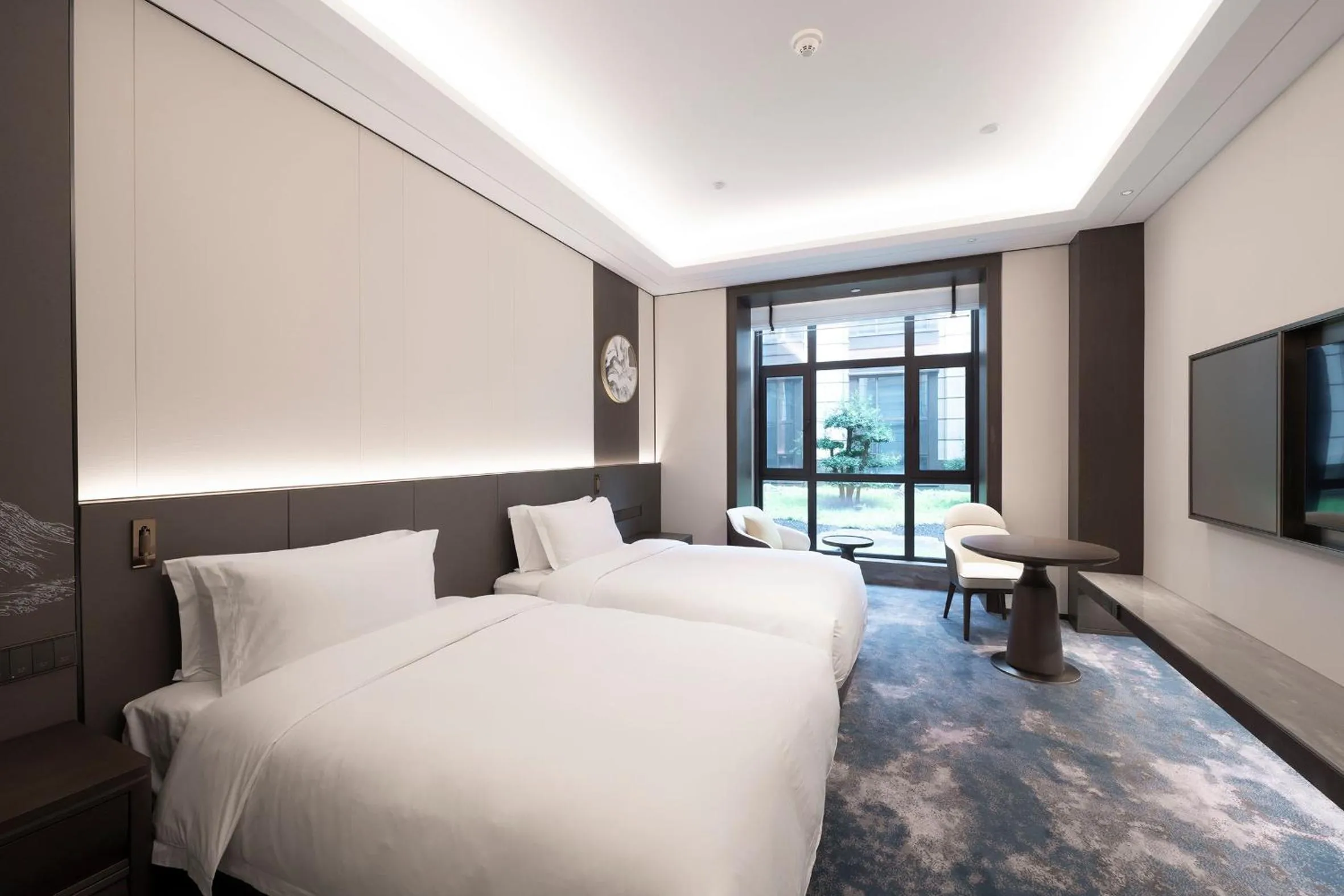 Photo of the whole room, Bed in voco Xiong'An