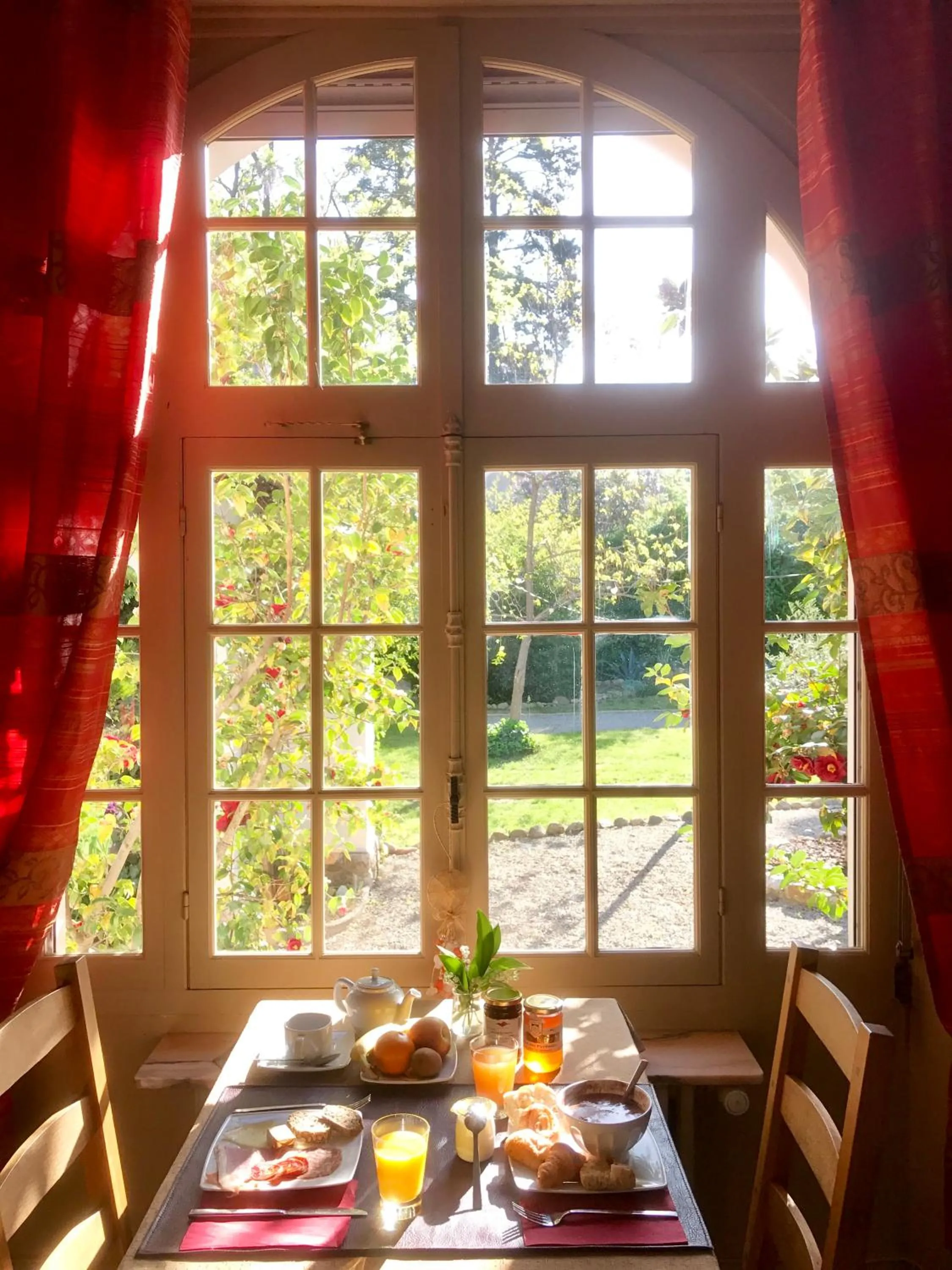 Restaurant/places to eat in La Villa du Parc