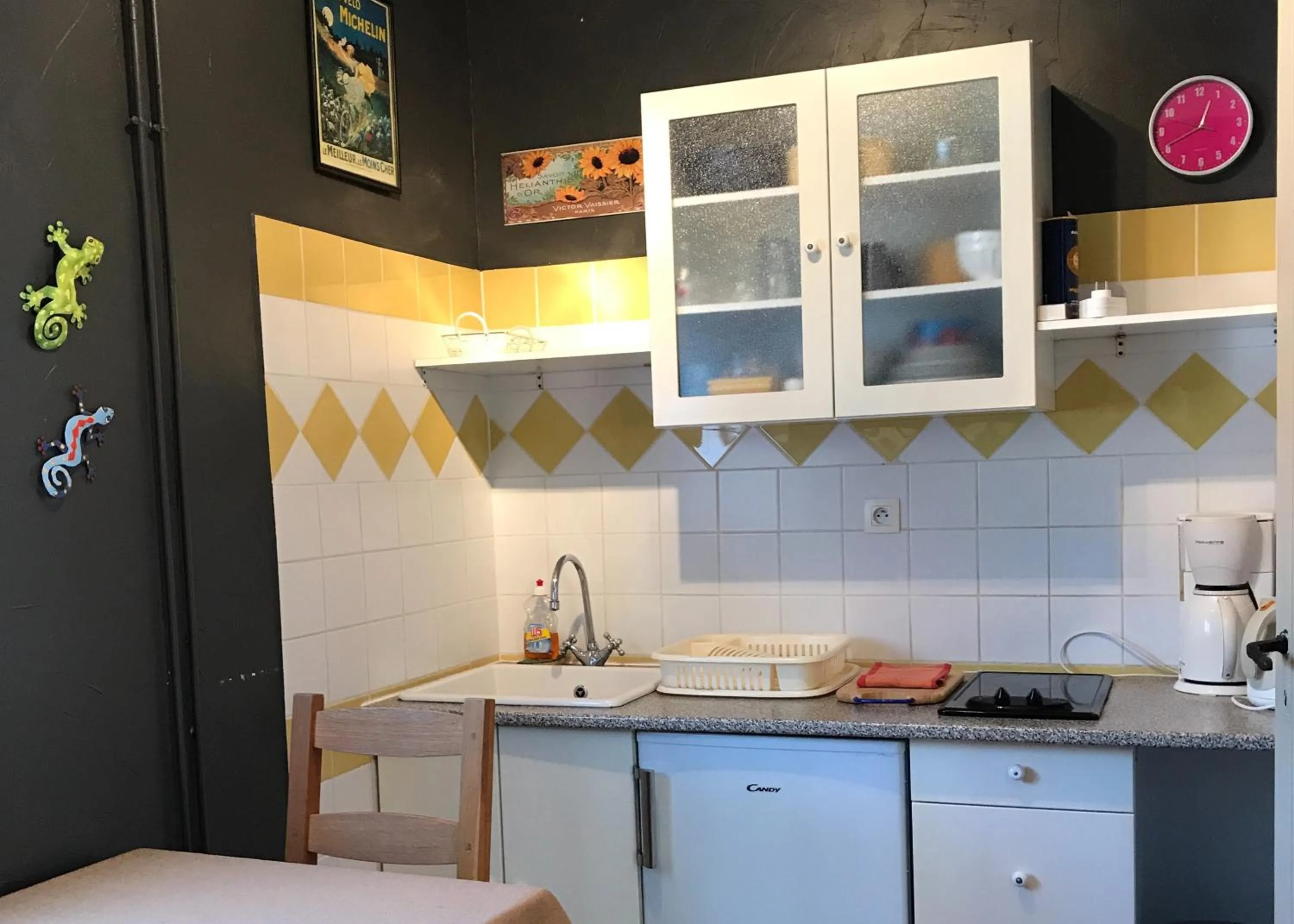 Coffee/tea facilities in La Villa du Parc