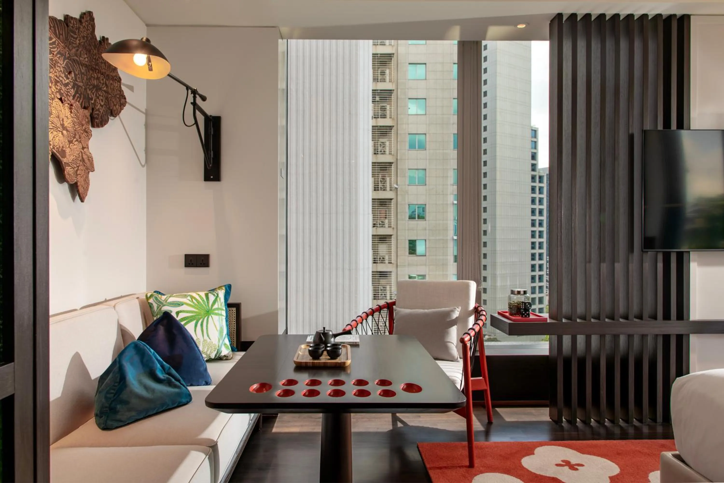 TV and multimedia in Hotel Indigo Kuala Lumpur on the Park by IHG