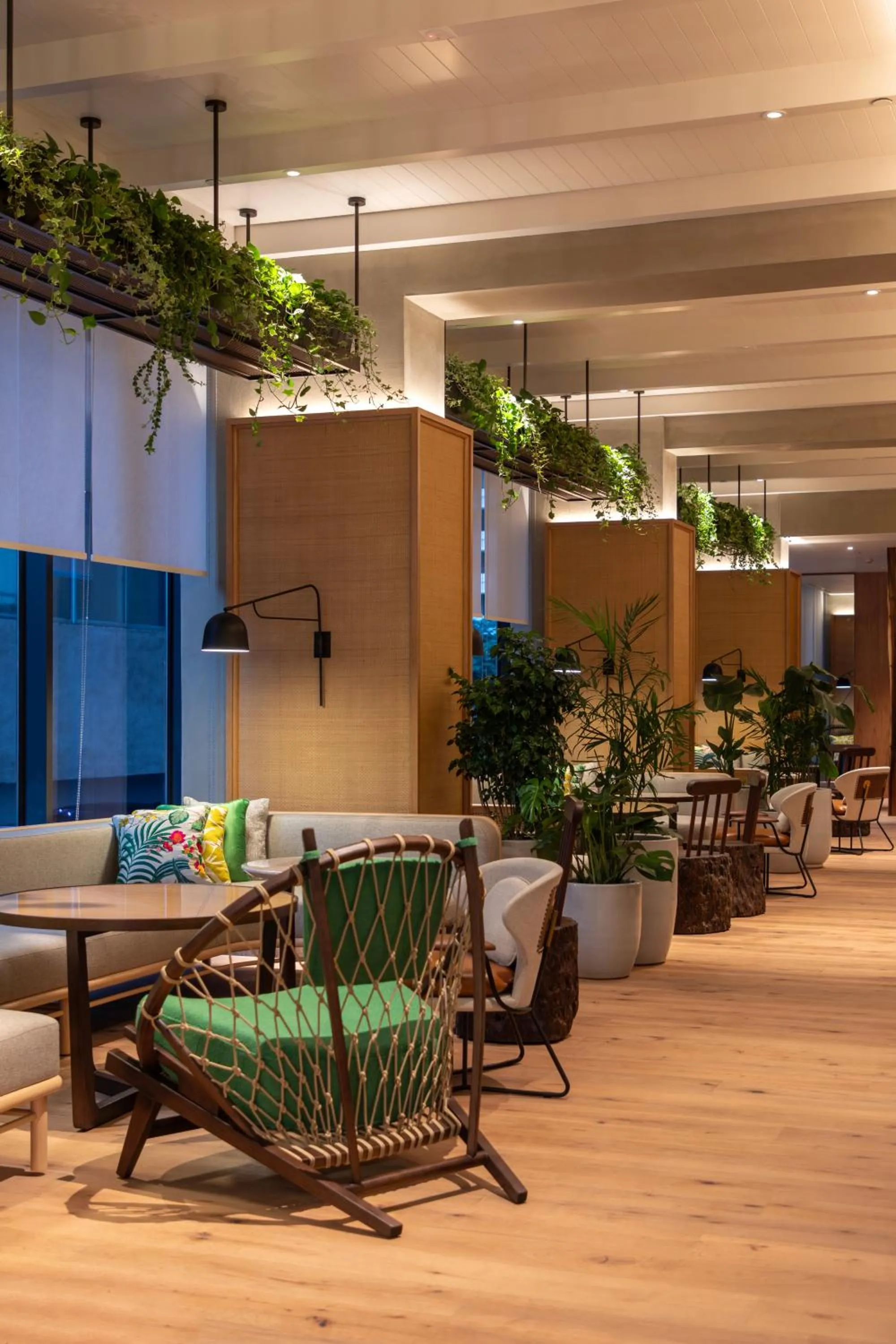 Lobby or reception in Hotel Indigo Kuala Lumpur on the Park by IHG