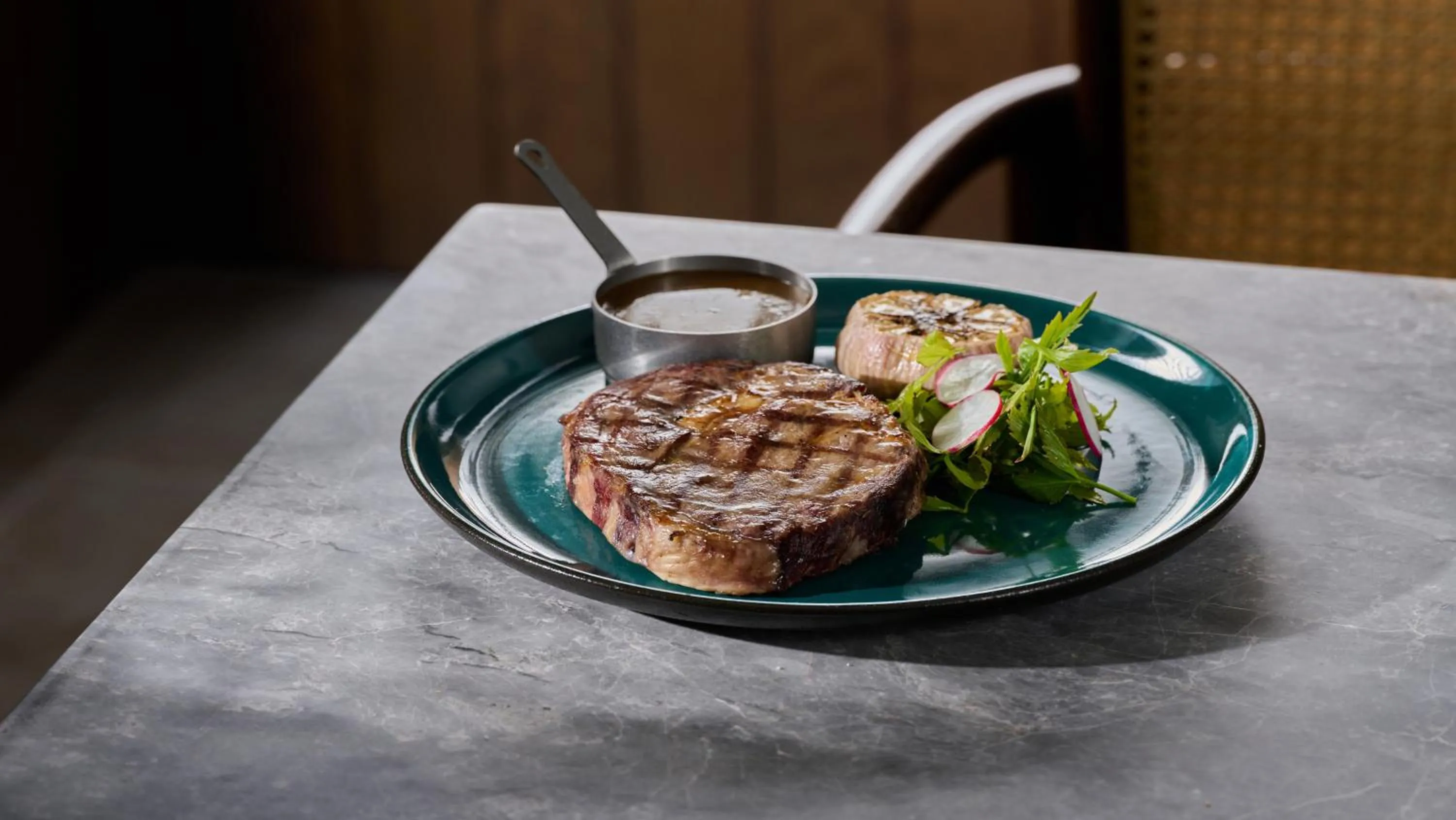 Restaurant/places to eat in Hotel Indigo Kuala Lumpur on the Park by IHG