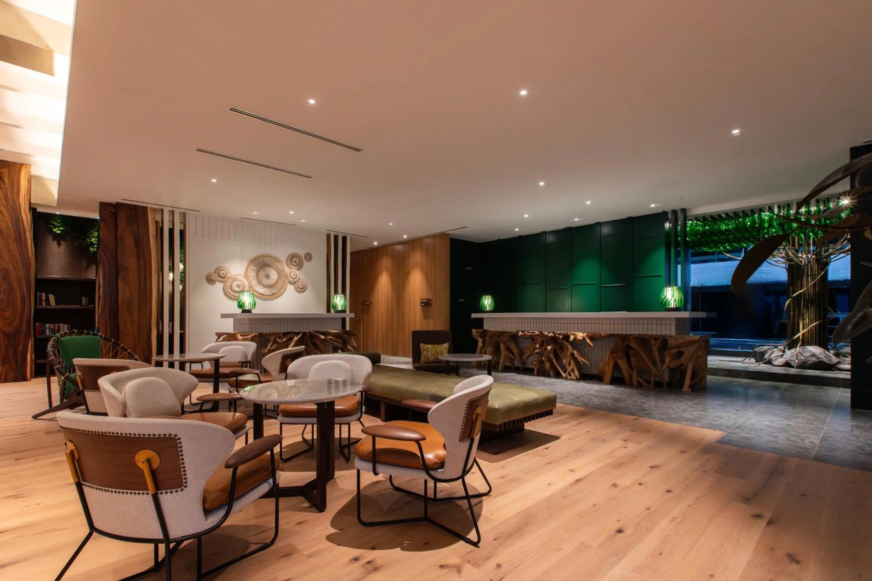 Lobby or reception in Hotel Indigo Kuala Lumpur on the Park by IHG