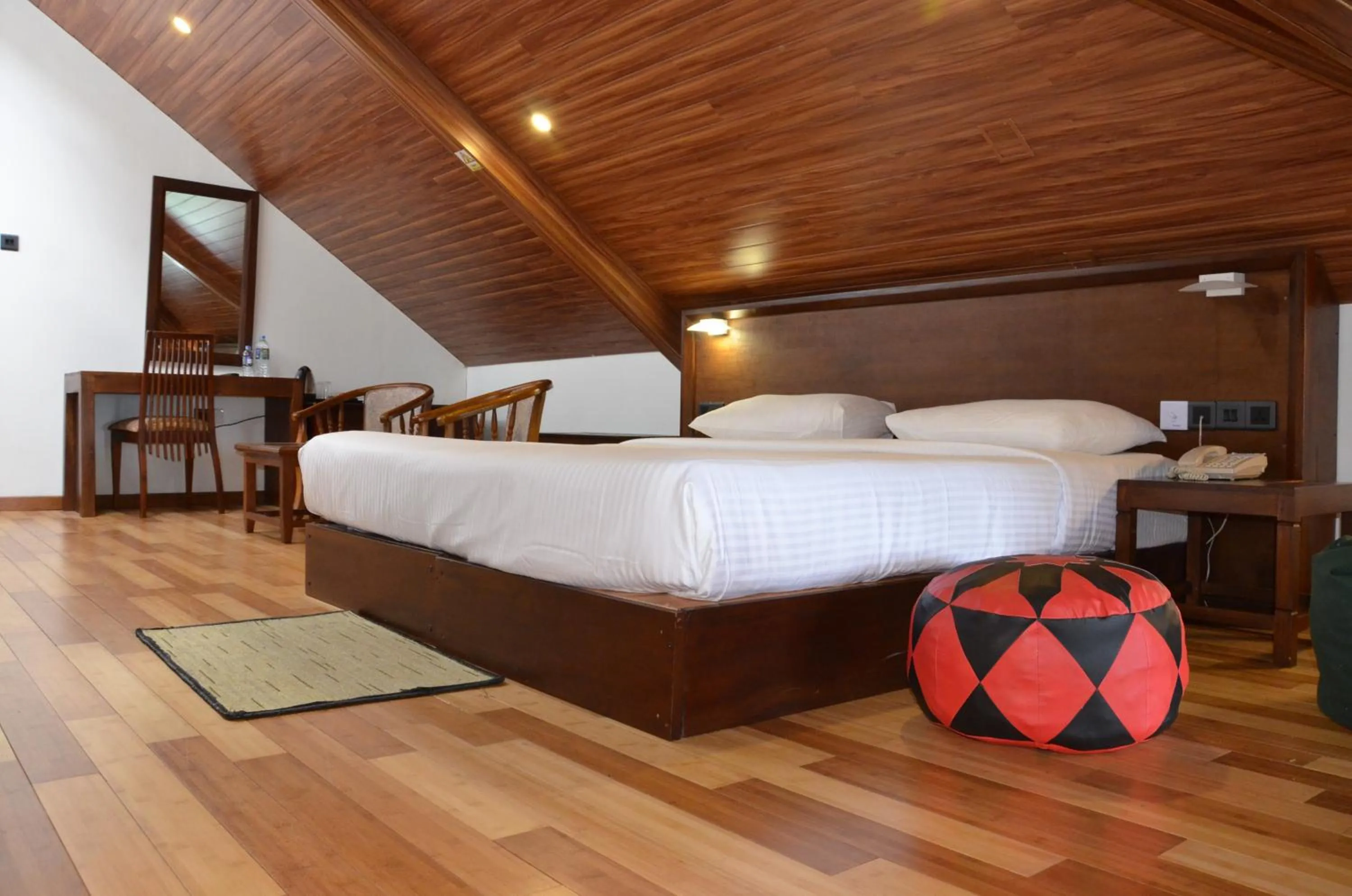 Photo of the whole room, Bed in Heaven Seven Nuwara Eliya