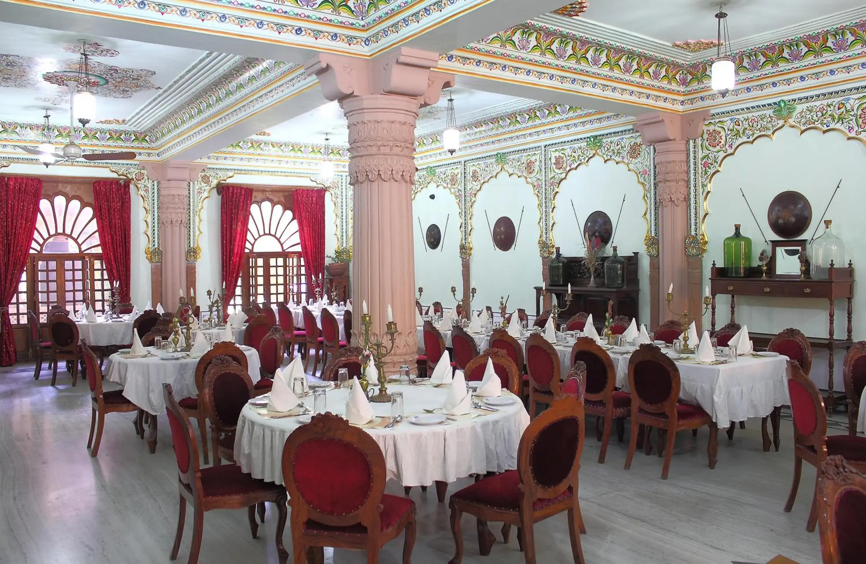 Restaurant/places to eat in Jagat Palace Restaurant/places to eat in Jagat Palace
