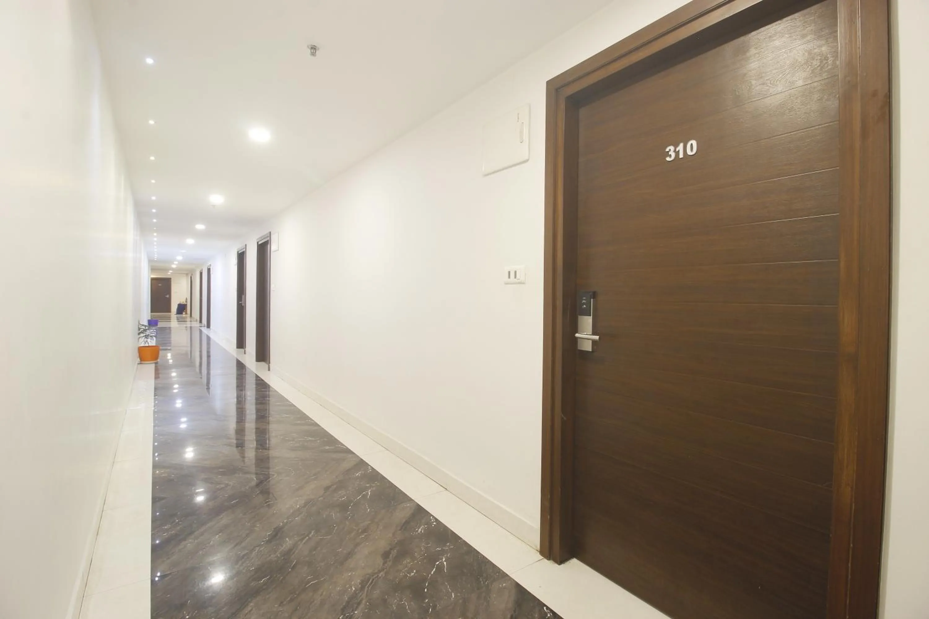 Property building in Hotel SSR GRAND