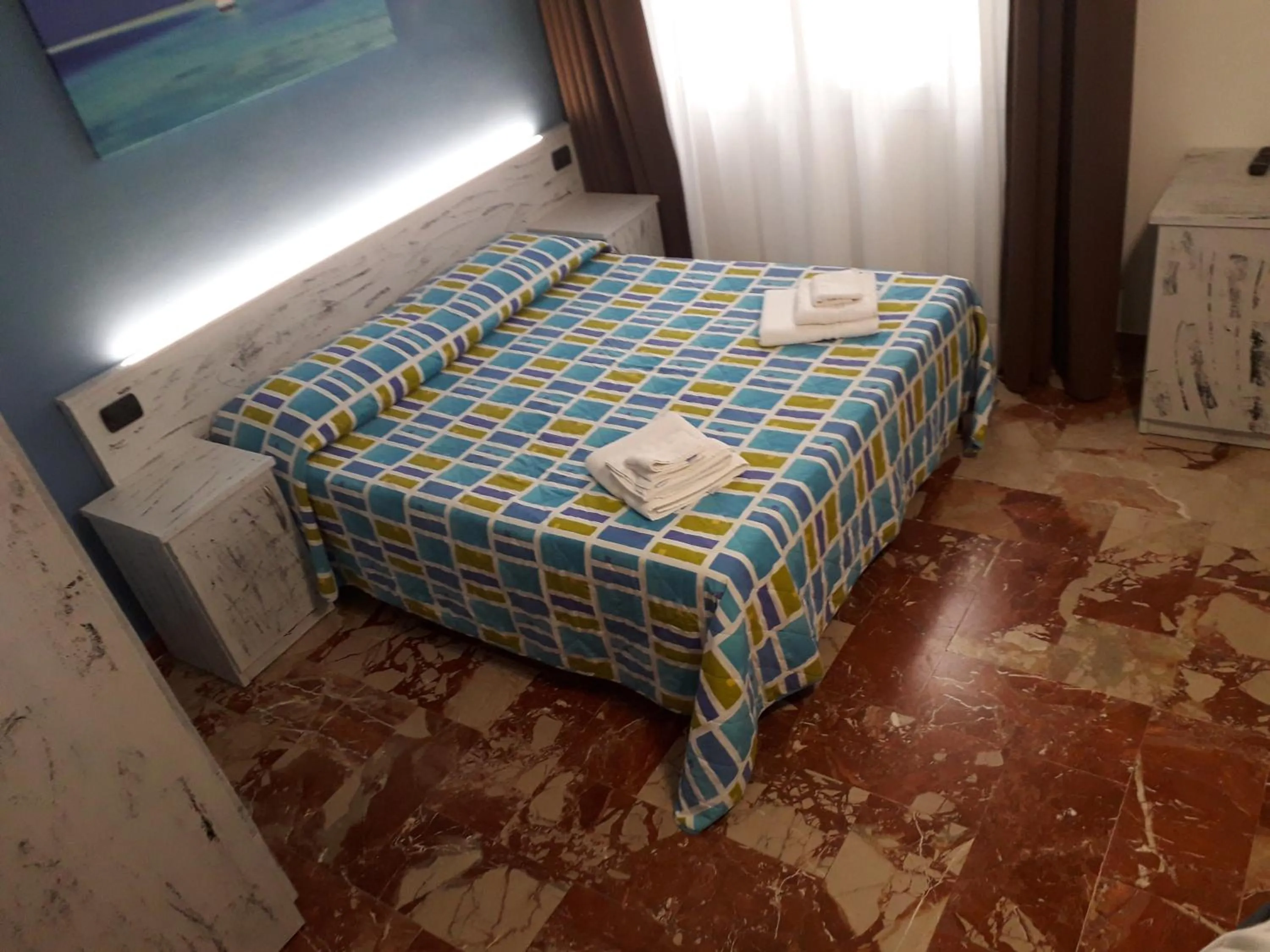 Photo of the whole room, Bed in B&B L'Isola