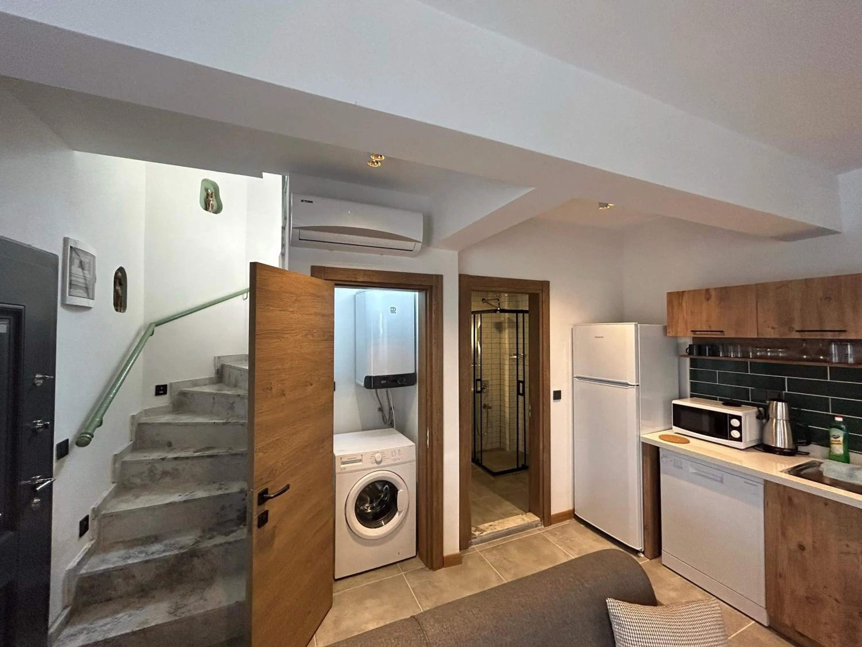 Coffee/tea facilities in Avlu Villas & Apartments