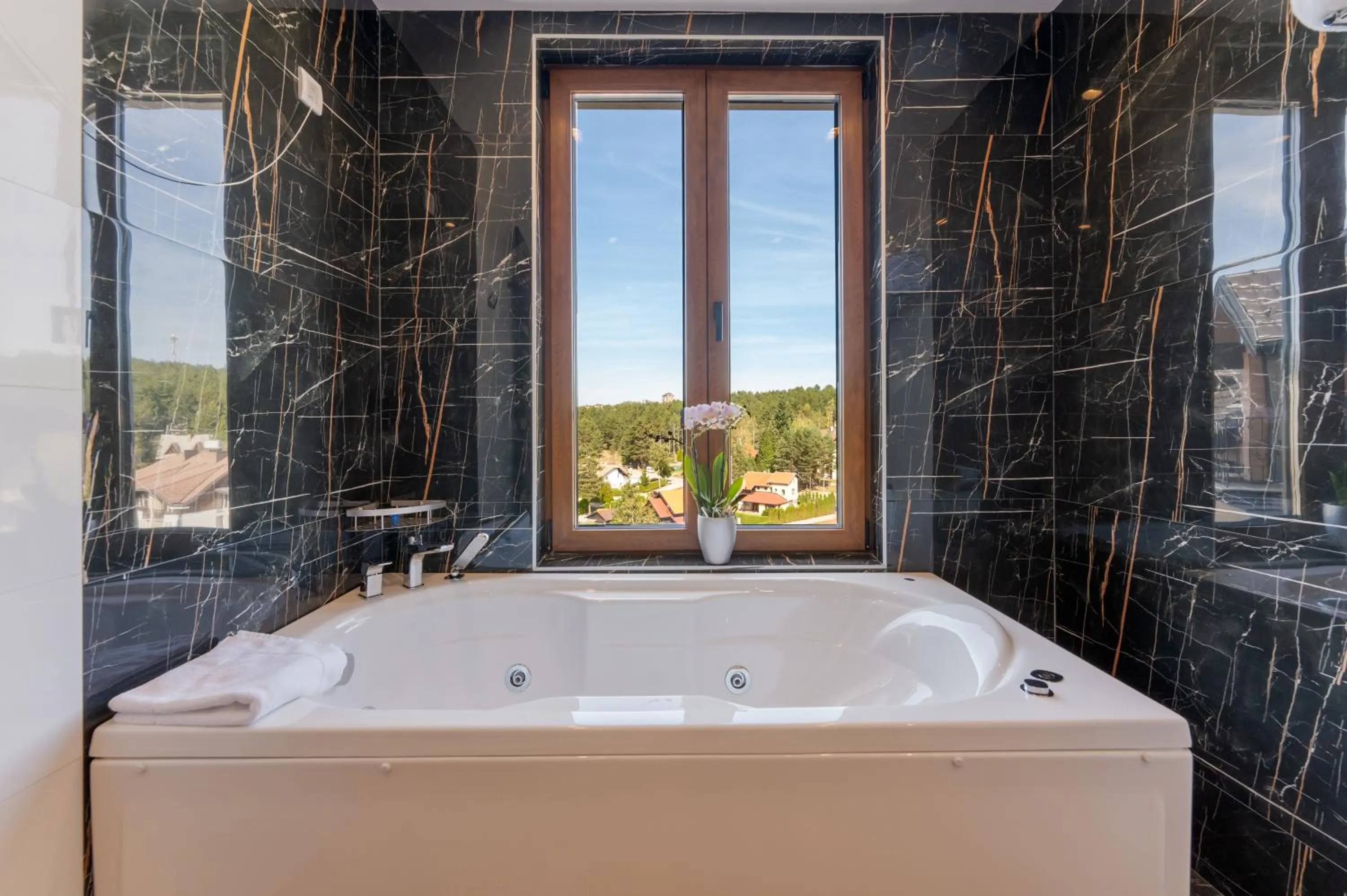 Bath in Queen of Zlatibor