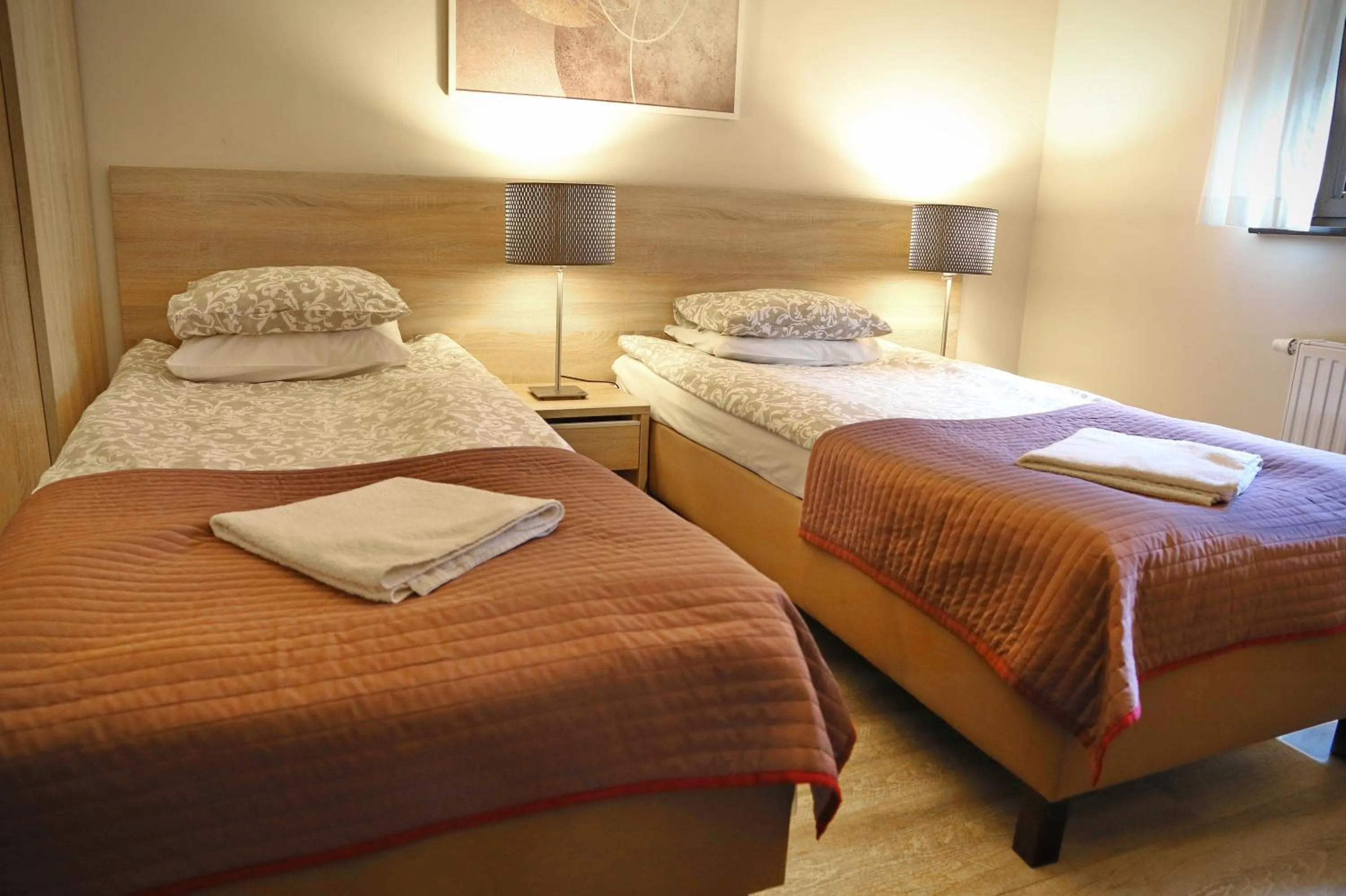 Twin Room with Private Bathroom in B & B Tomula