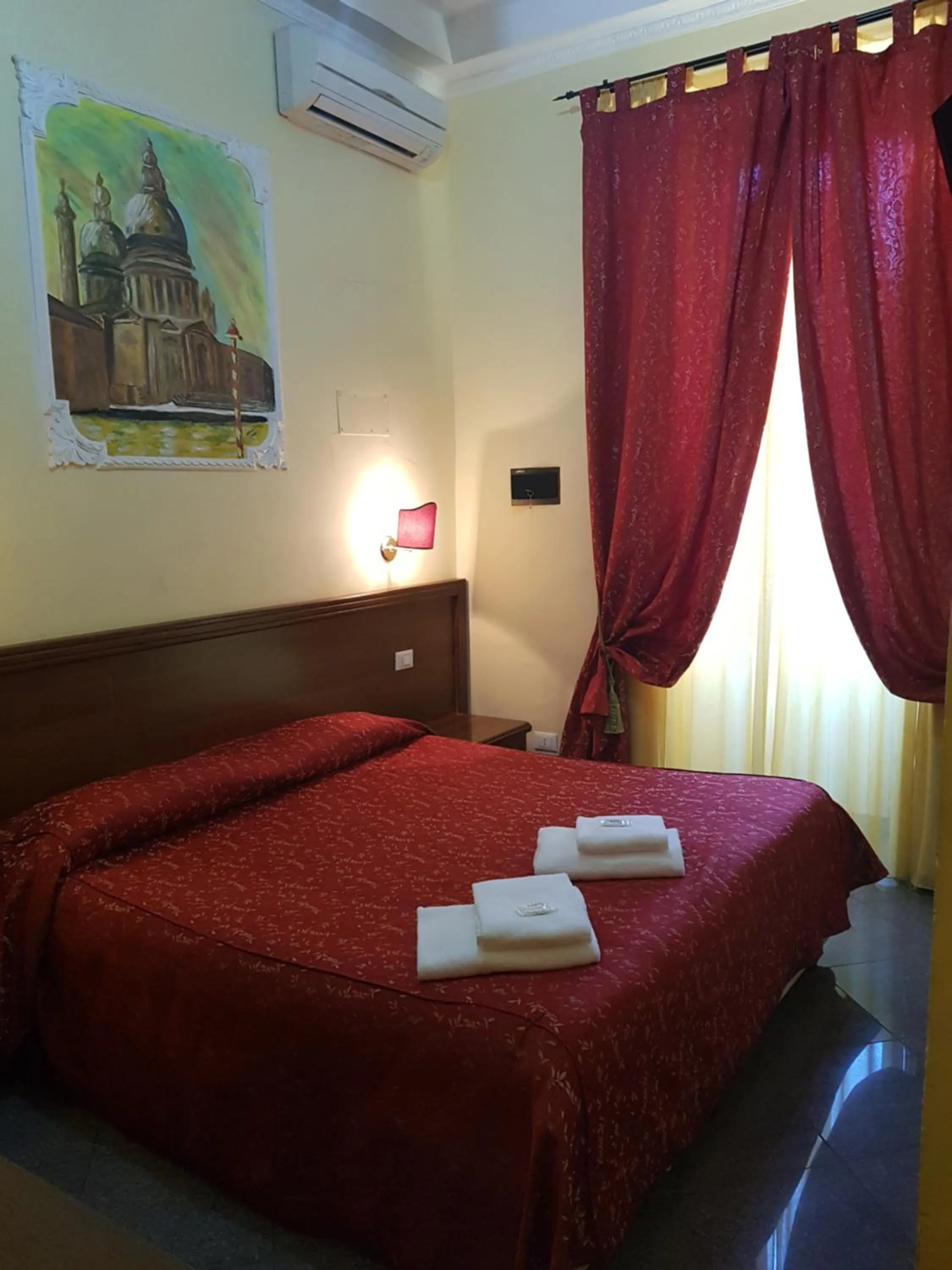 Bed in B&B Rudy Center
