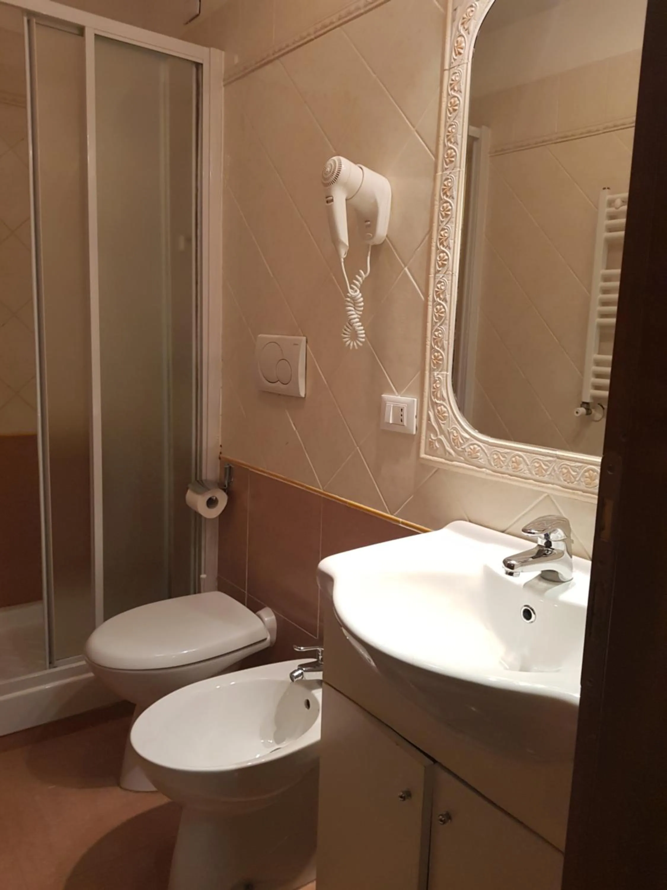 Shower in B&B Rudy Center