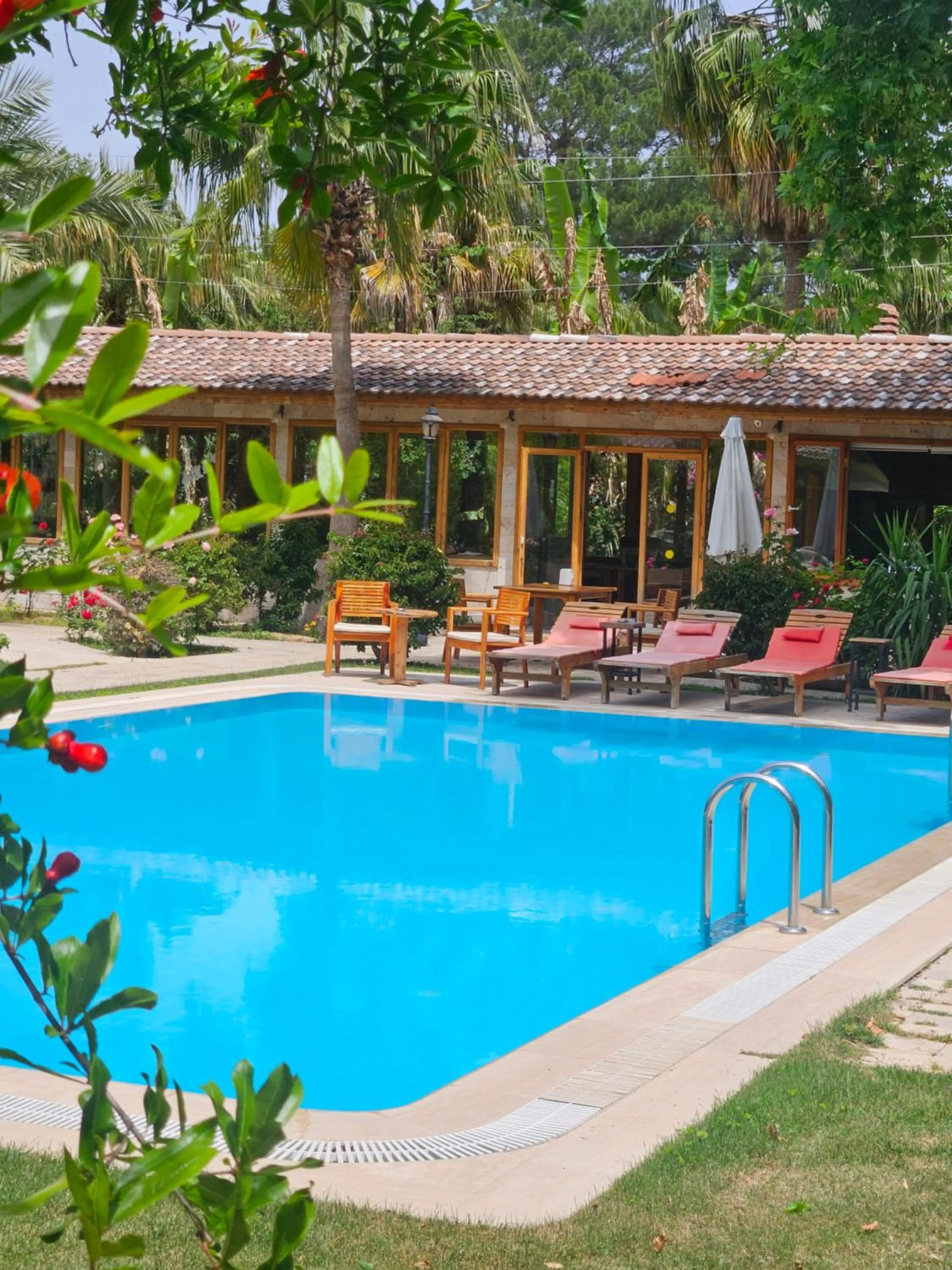 Garden in Sedir Palas