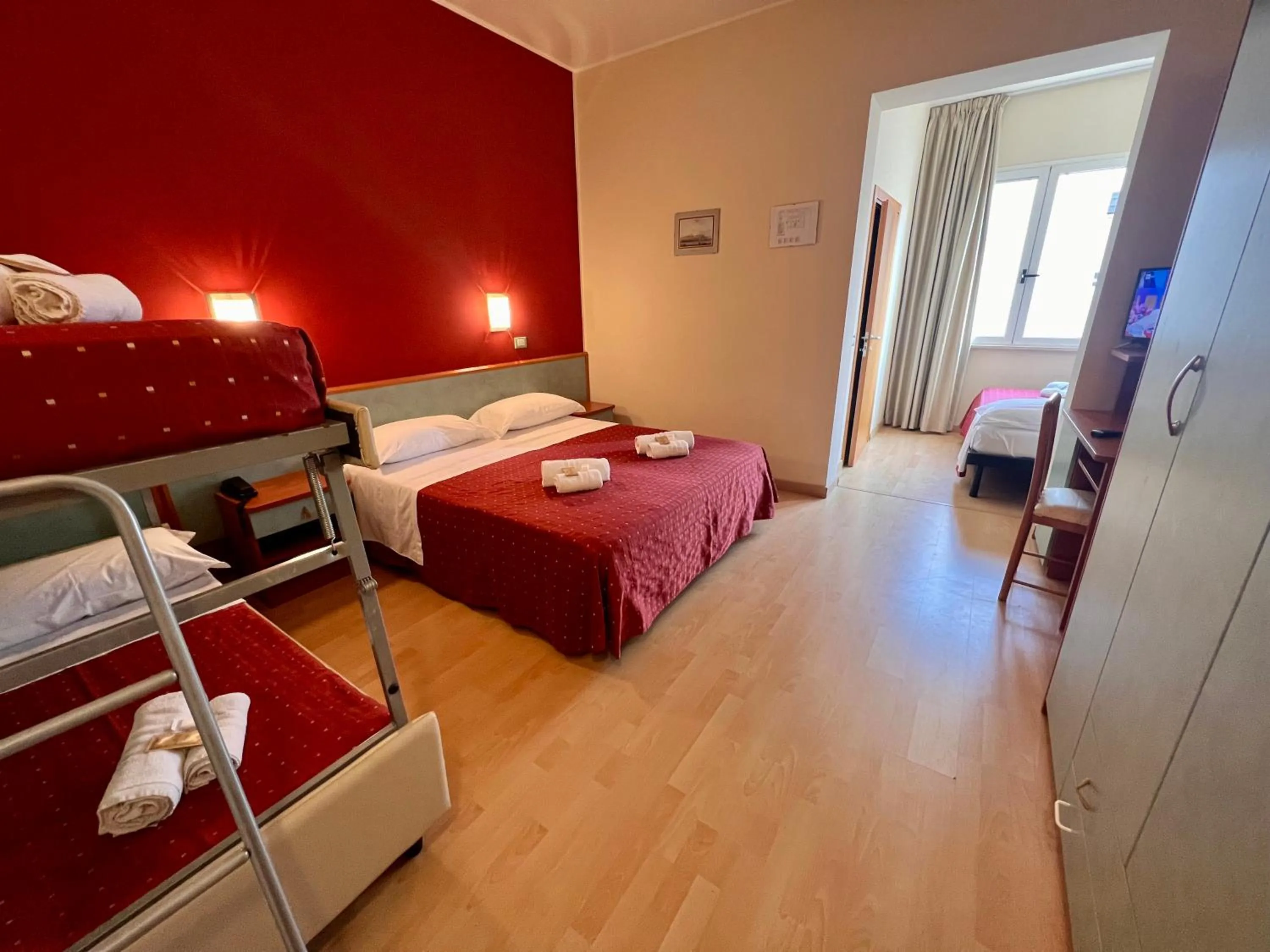 Bed in Hotel Villa Tina