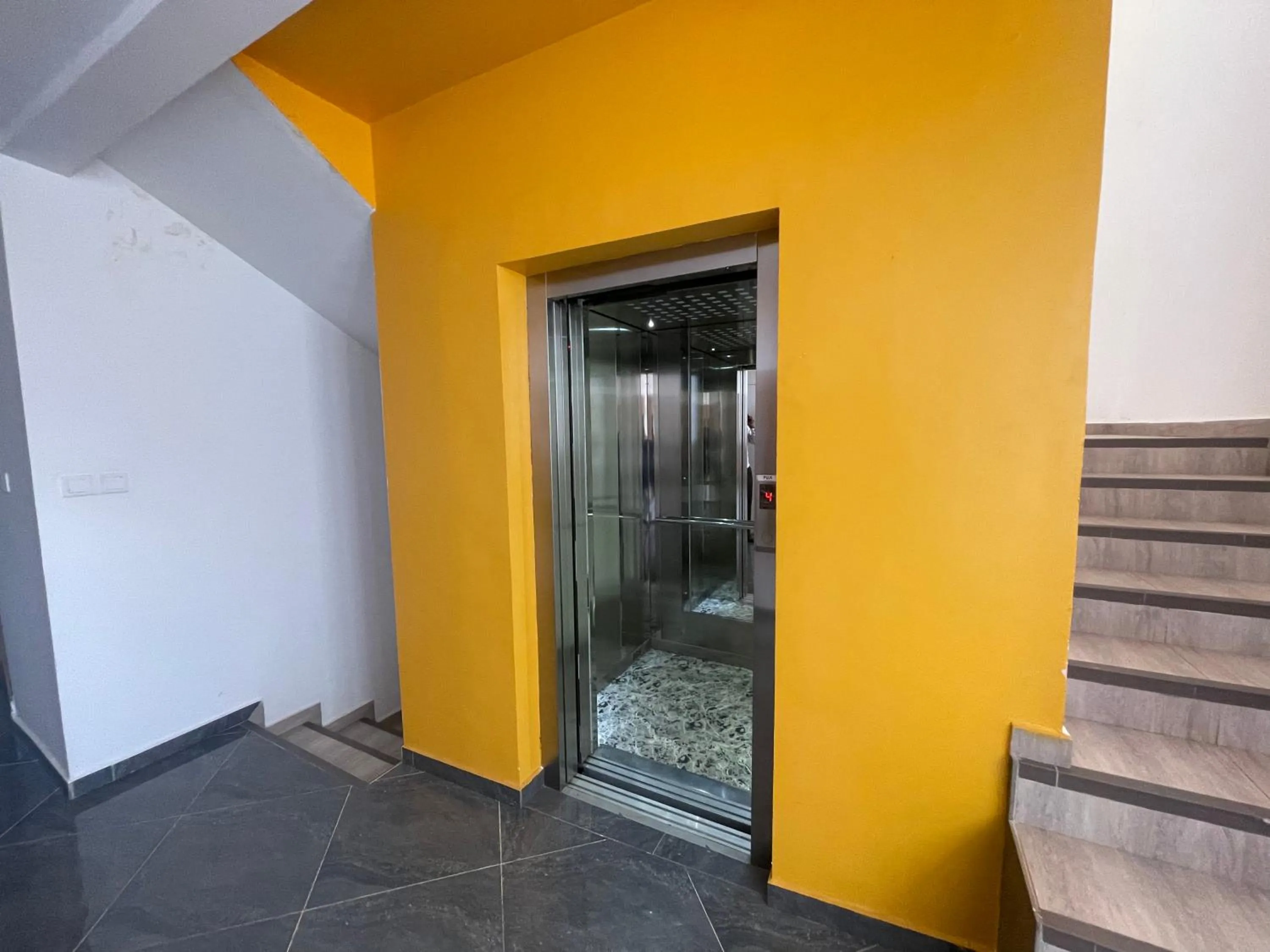 elevator in Mayama Residences