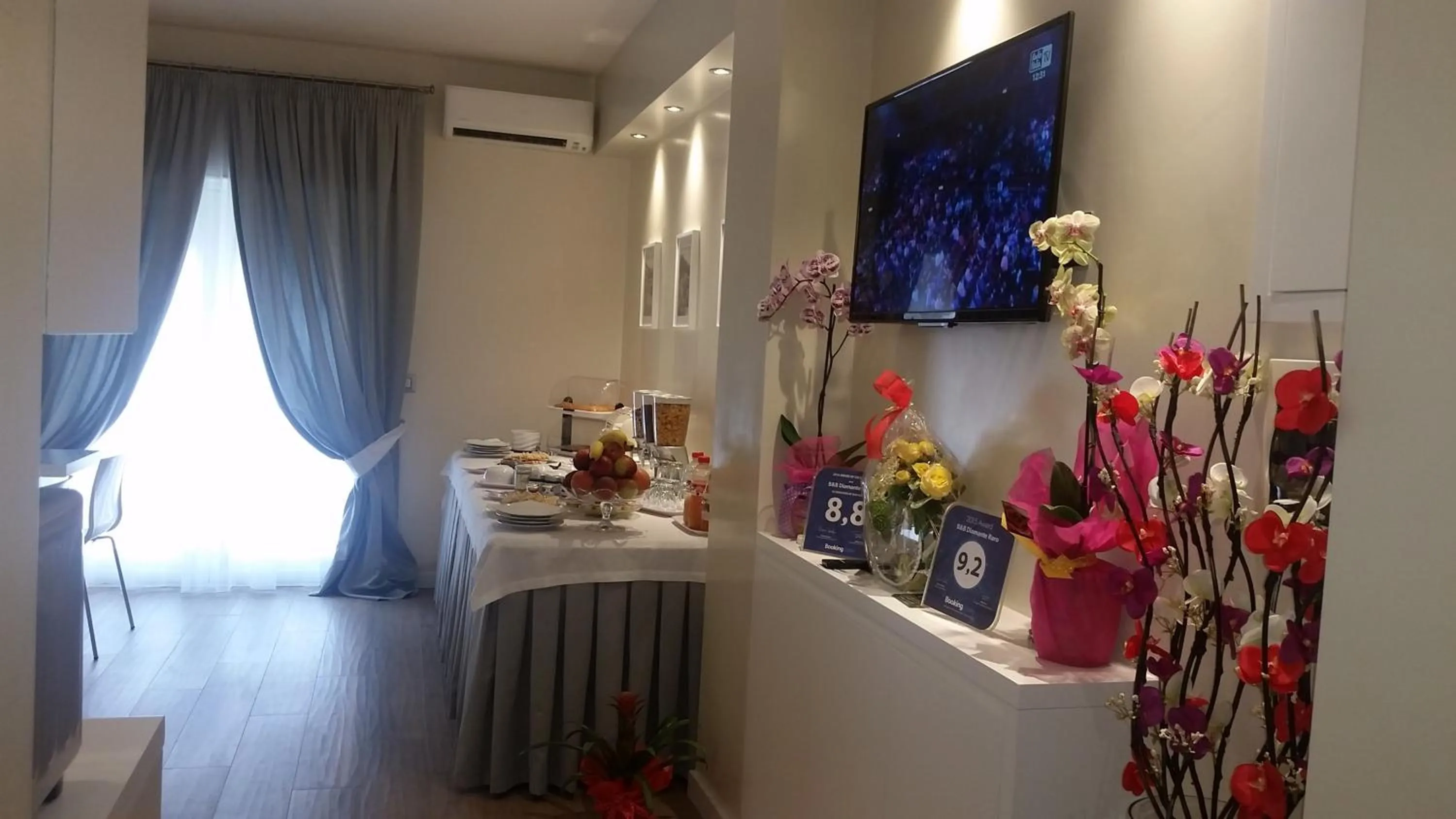 Food and drinks in B&B Diamante Raro