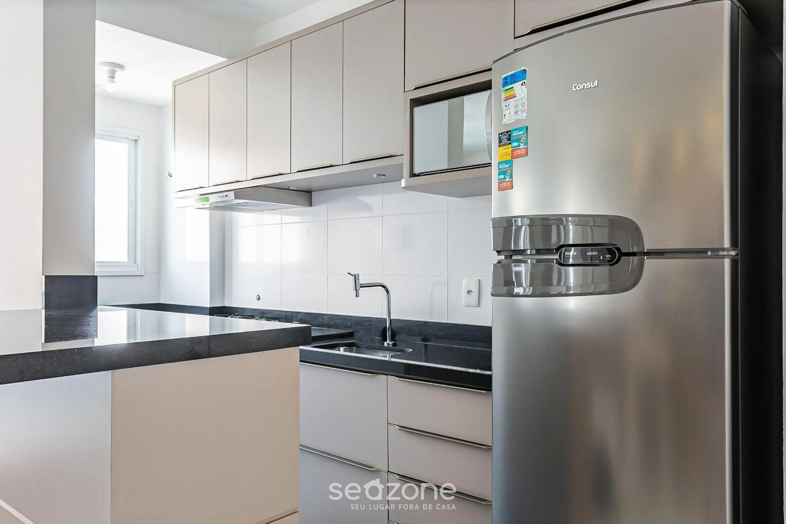 Kitchen or kitchenette in Apto em cond com piscina em Canasvieiras RPC301