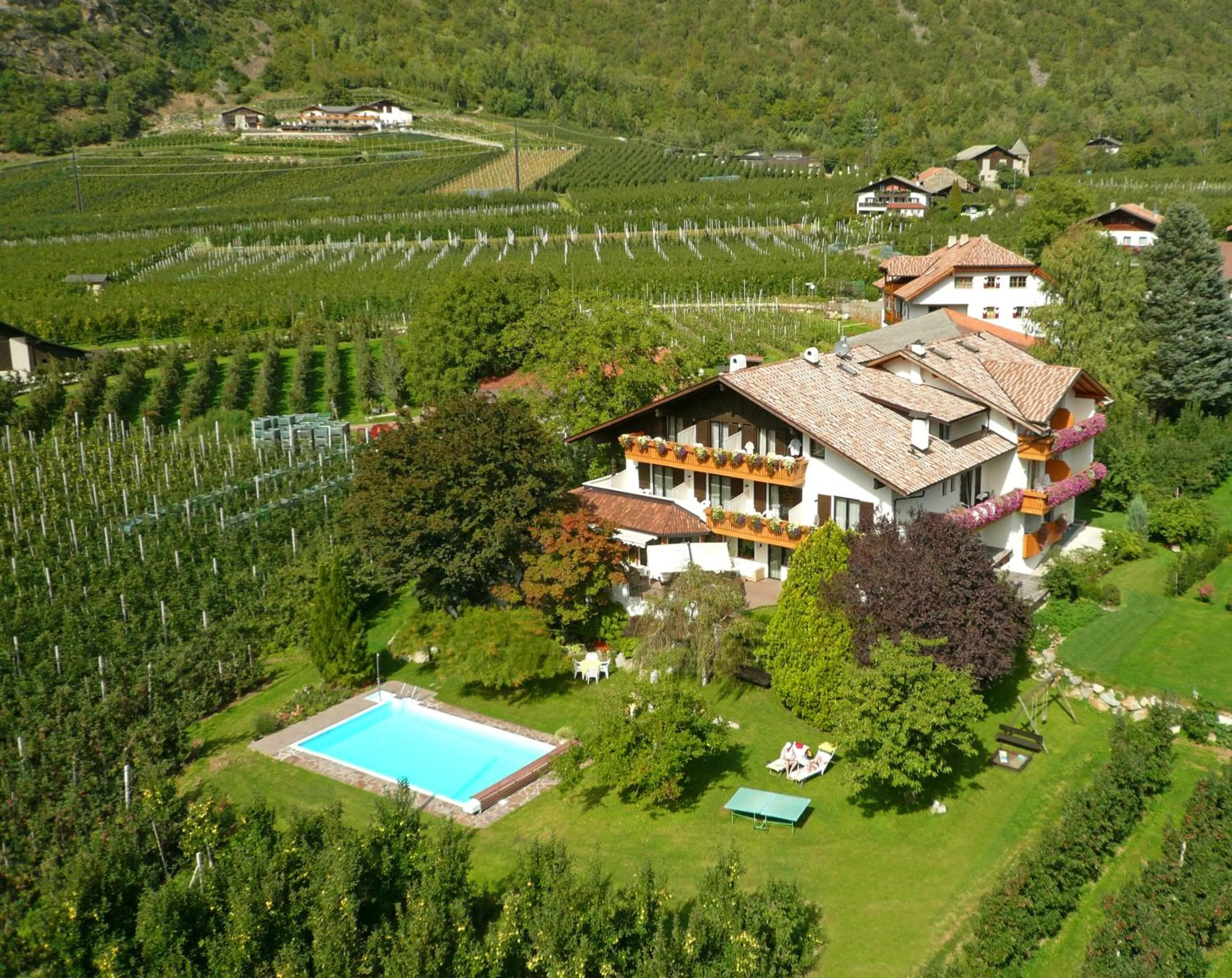 Bird's eye view in Garni Hotel Am Meilenstein