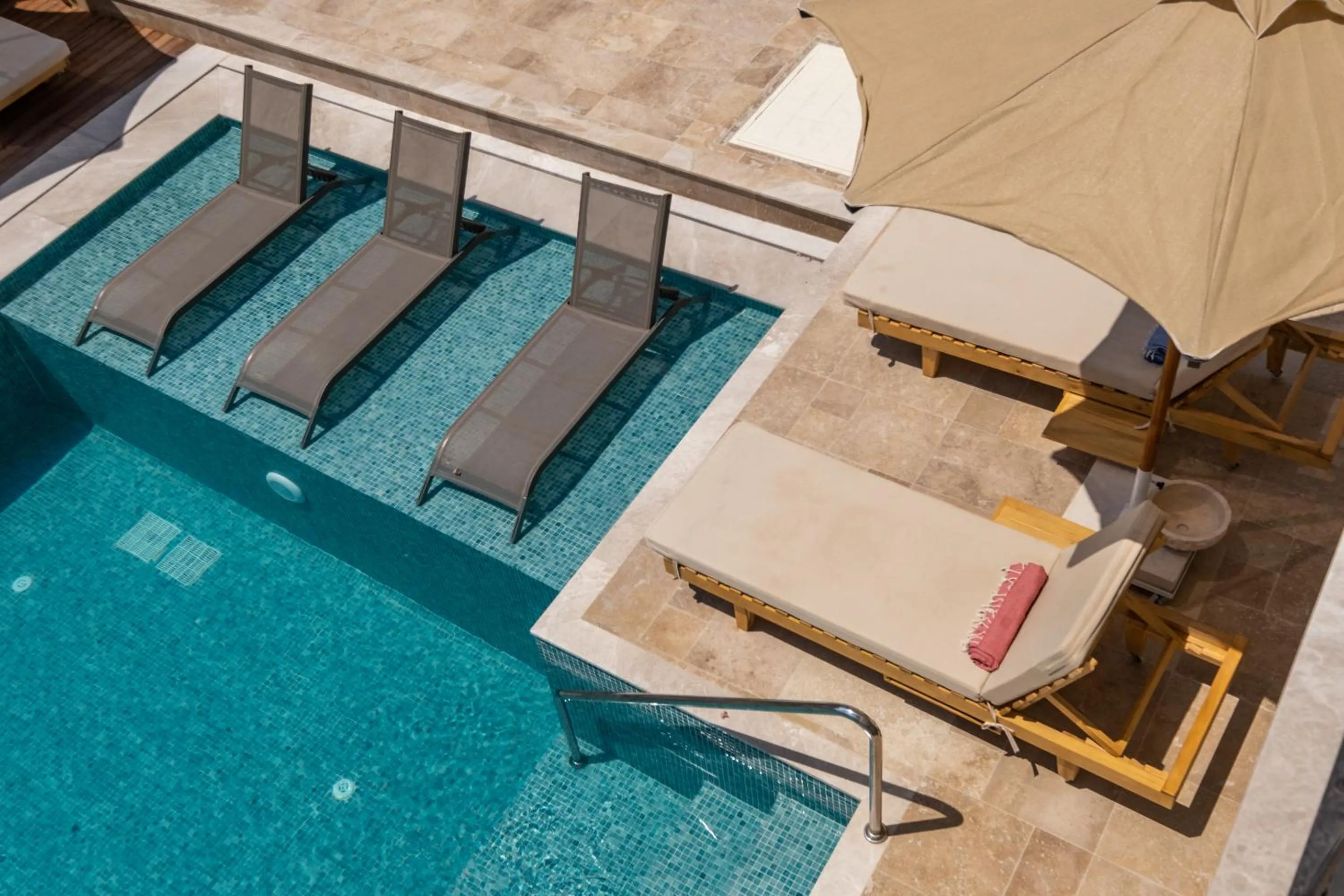 Swimming pool in Armel Alaçatı Konaklama