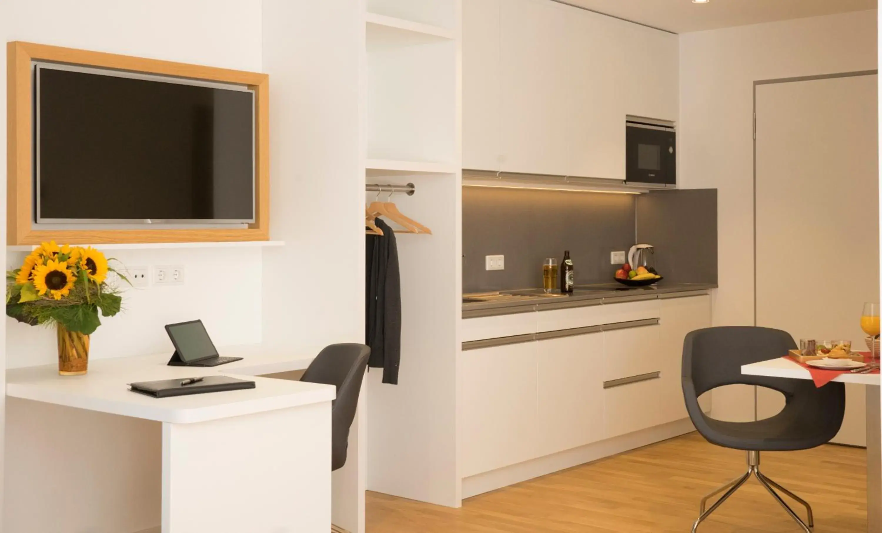 Deluxe Suite in Seven Hotel + Boardinghouse Deluxe Suite in Seven Hotel + Boardinghouse