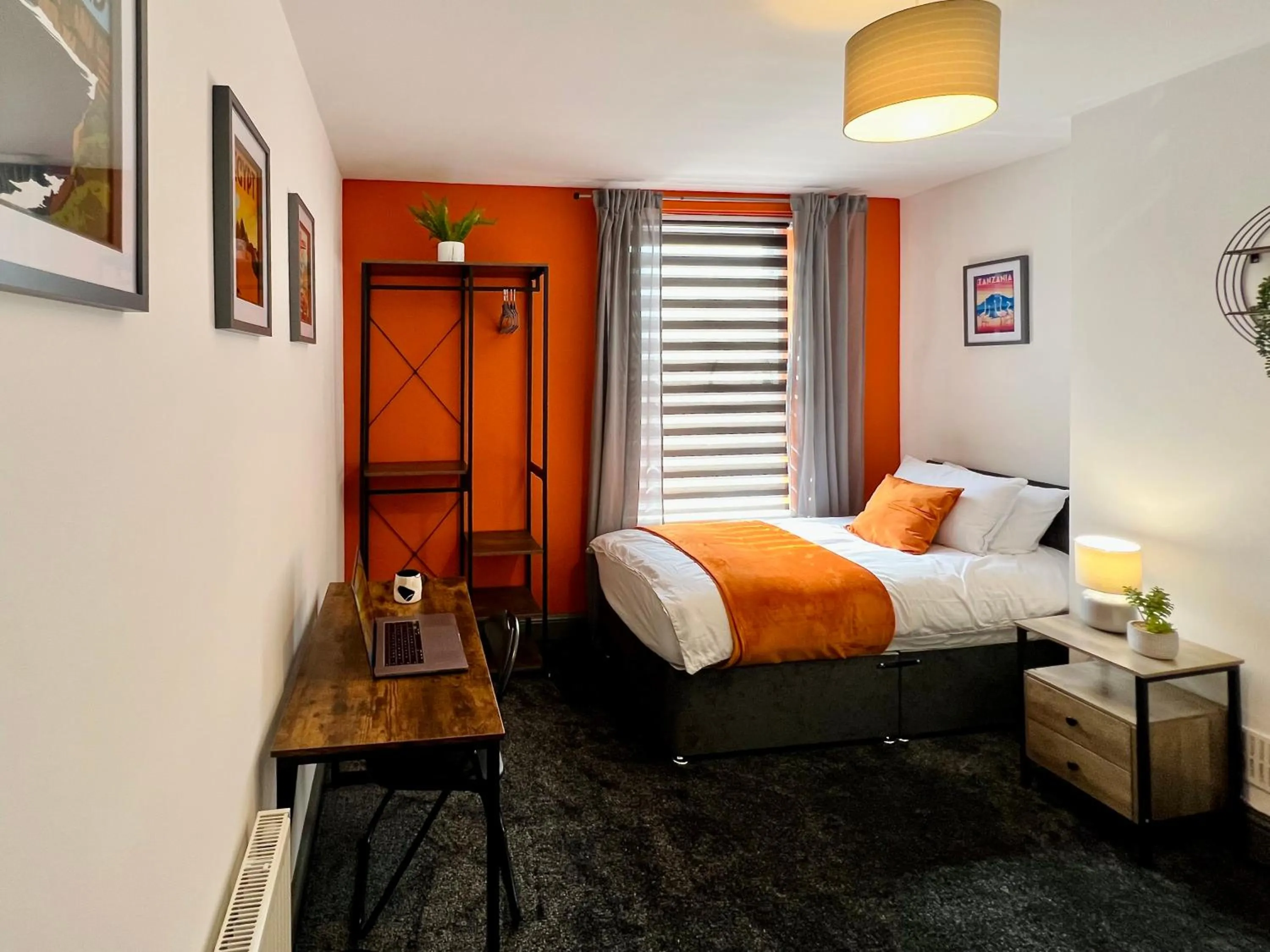 Bed in Birkin House - Great for Contractors or Family Holidays