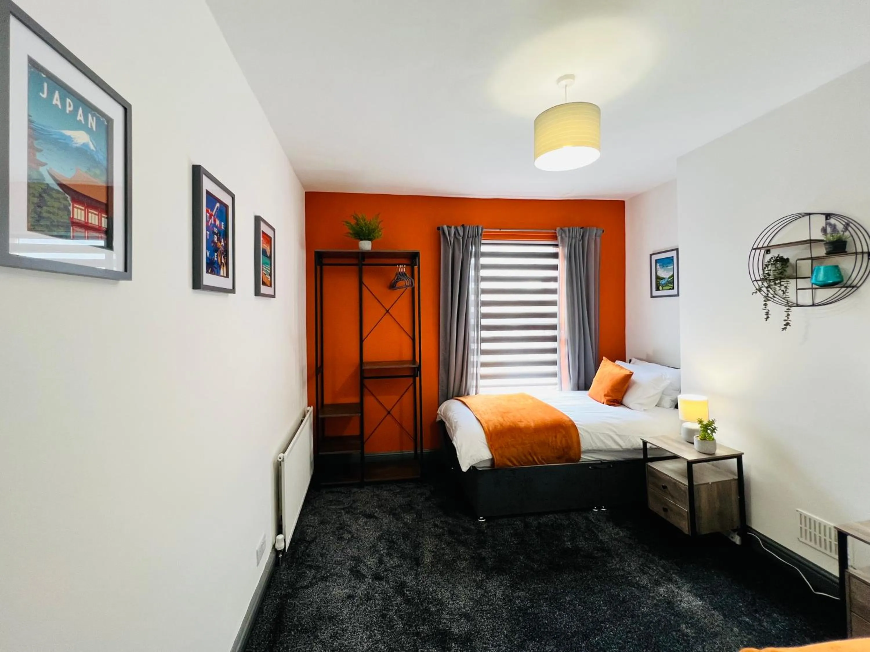 Bed in Birkin House - Great for Contractors or Family Holidays