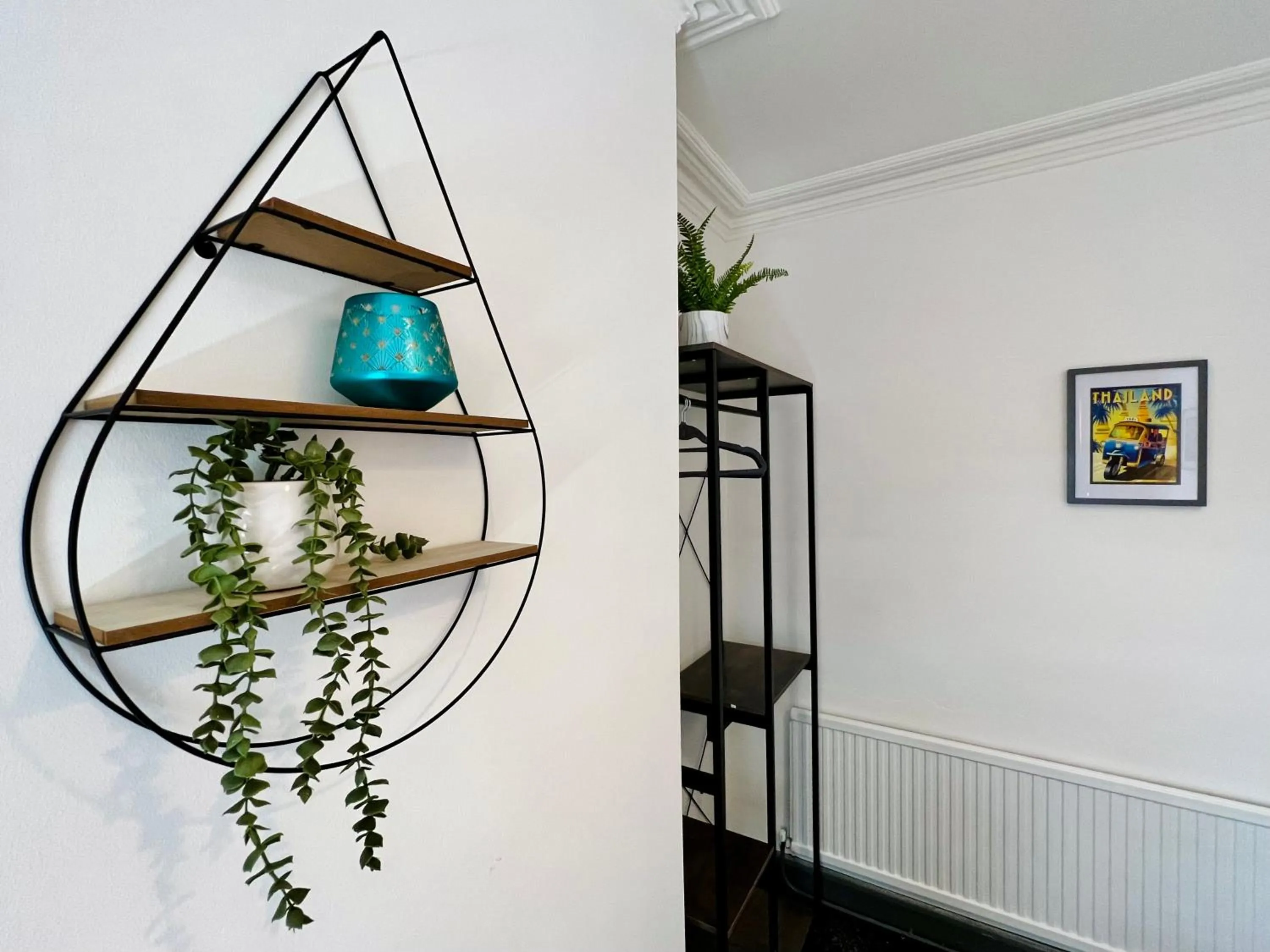 Decorative detail in Birkin House - Great for Contractors or Family Holidays
