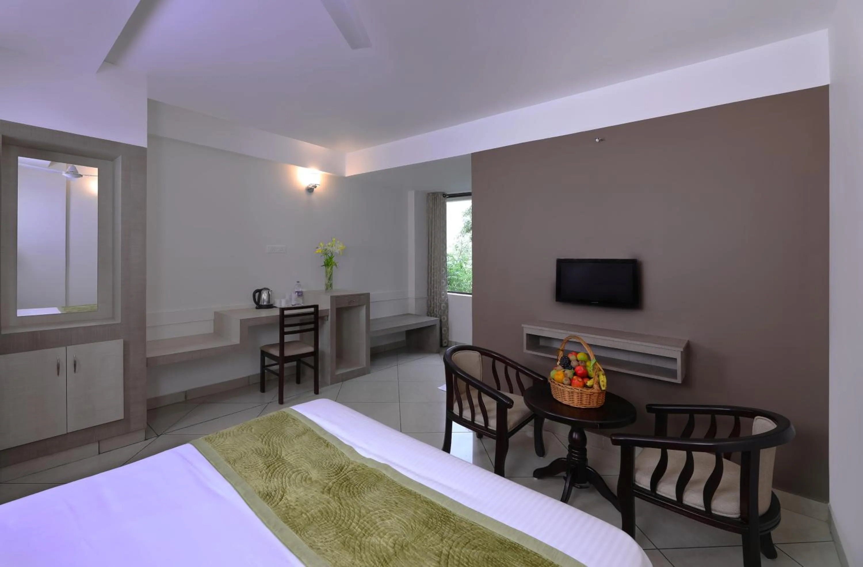 Bed in Tea Castle Munnar