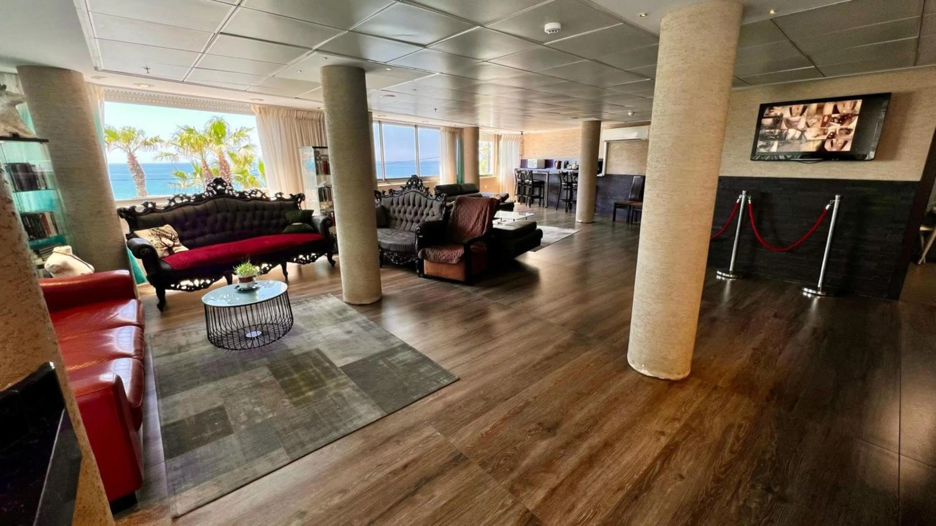 Coffee/tea facilities in Elis Boutique Hotel