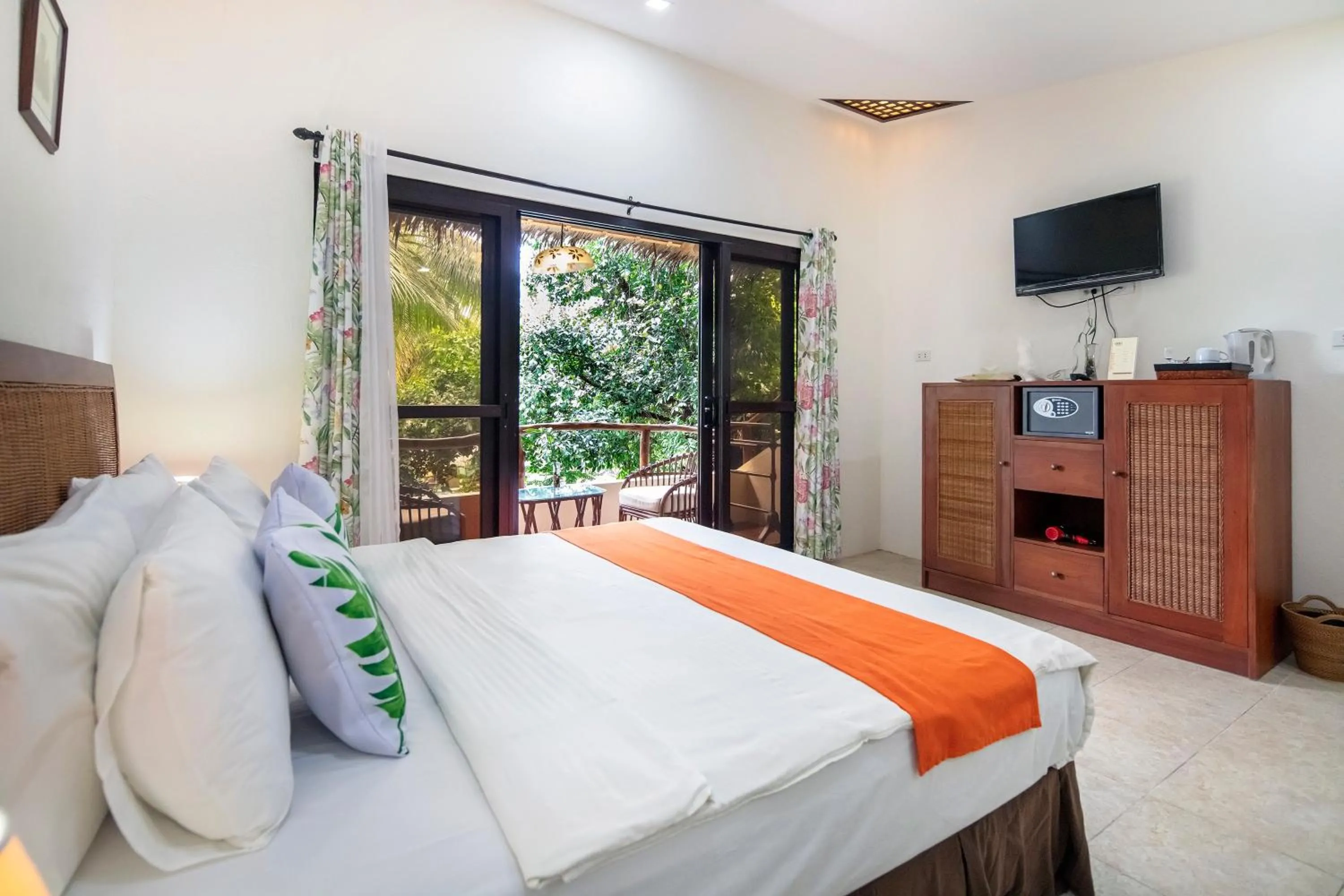 Bed in Oasis Resort