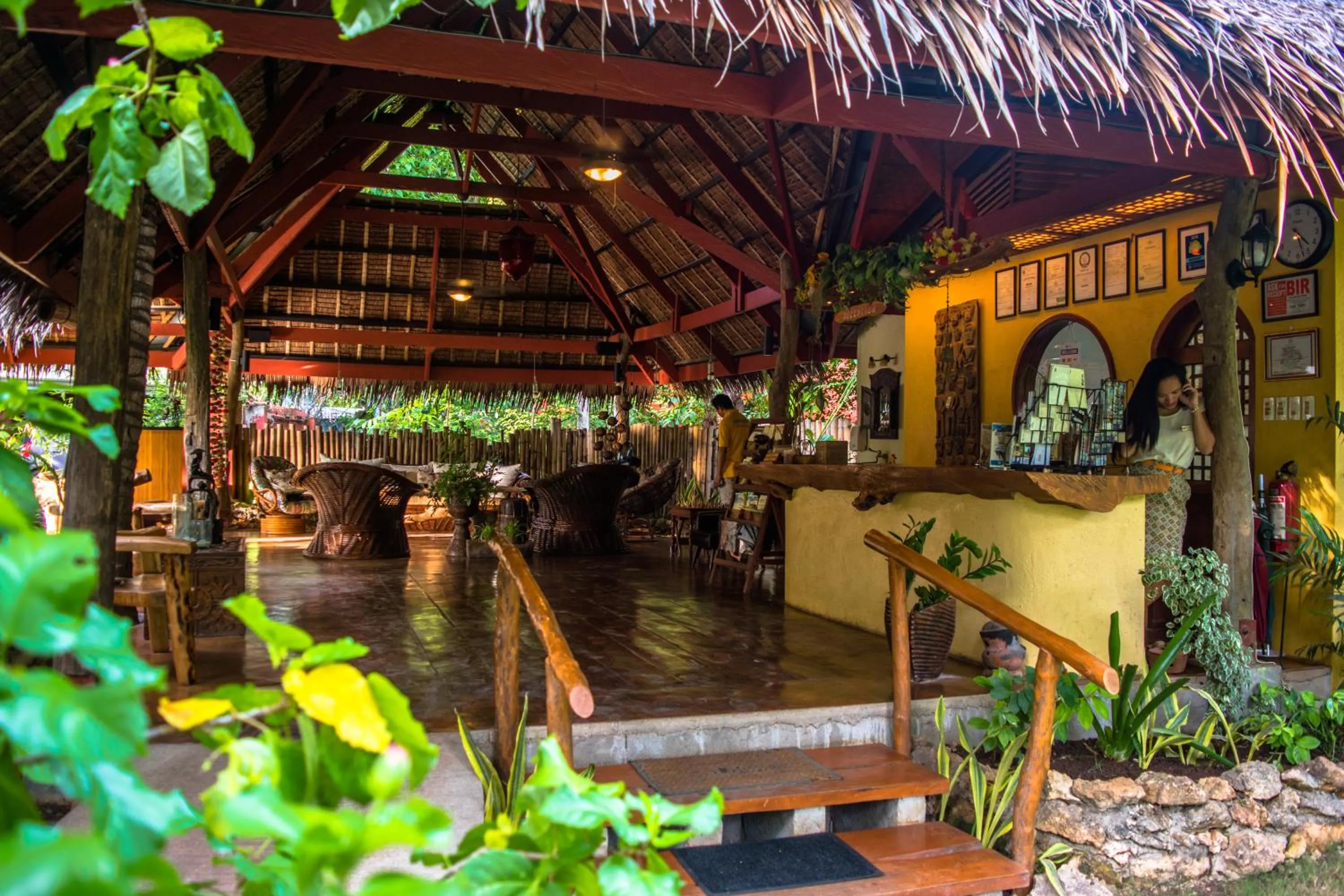 Lounge or bar in Oasis Resort