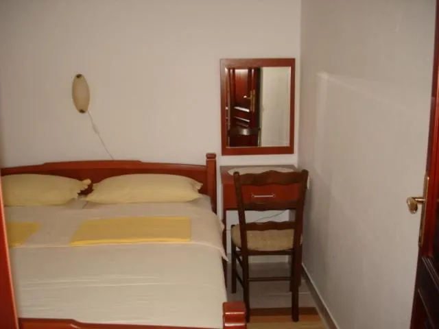 Bed in Apartments Medin Danilo