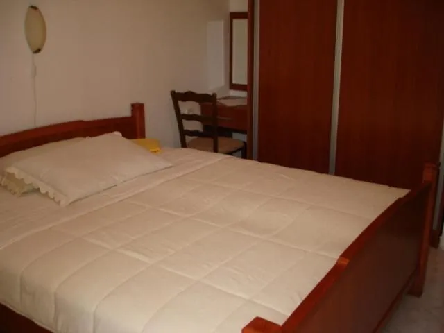Bed in Apartments Medin Danilo