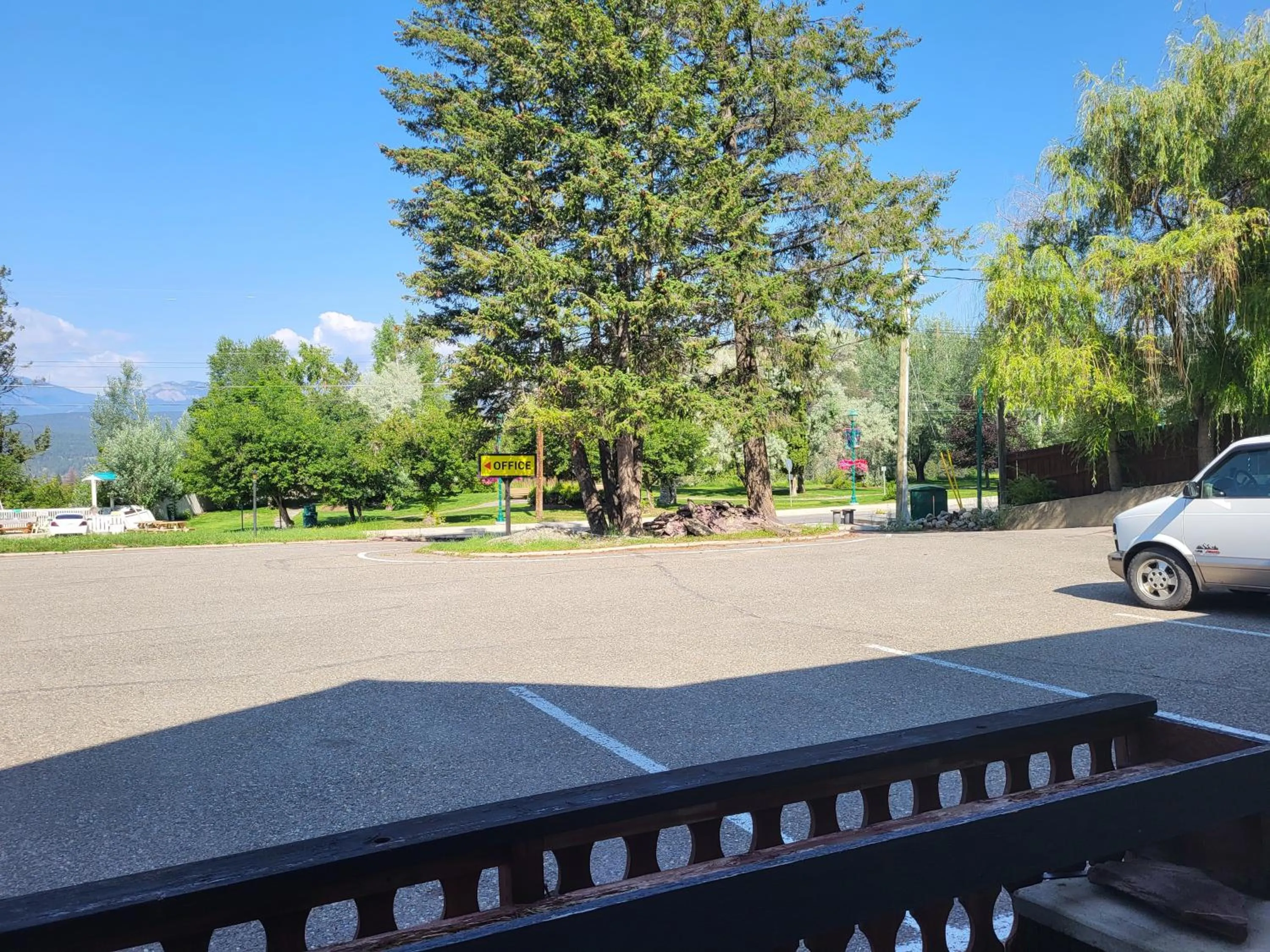 Property building in Alpen Motel