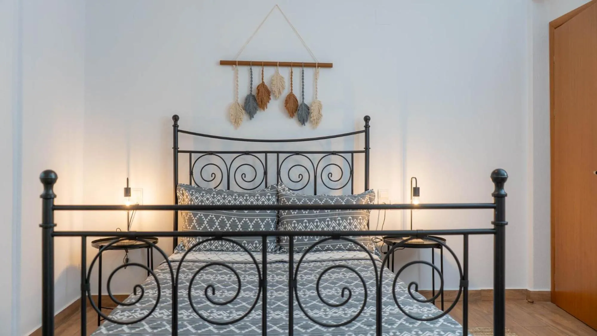 Bed in Postmans Apartment Under Meteora