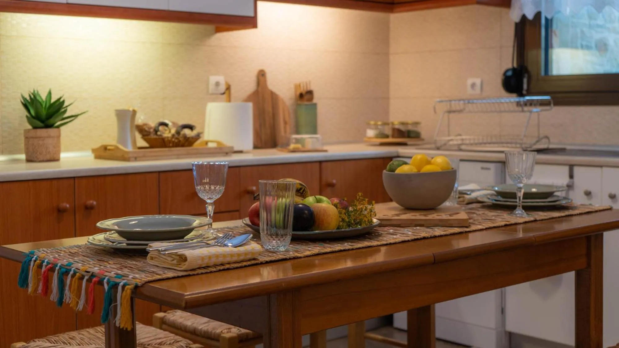 Kitchen or kitchenette in Postmans Apartment Under Meteora