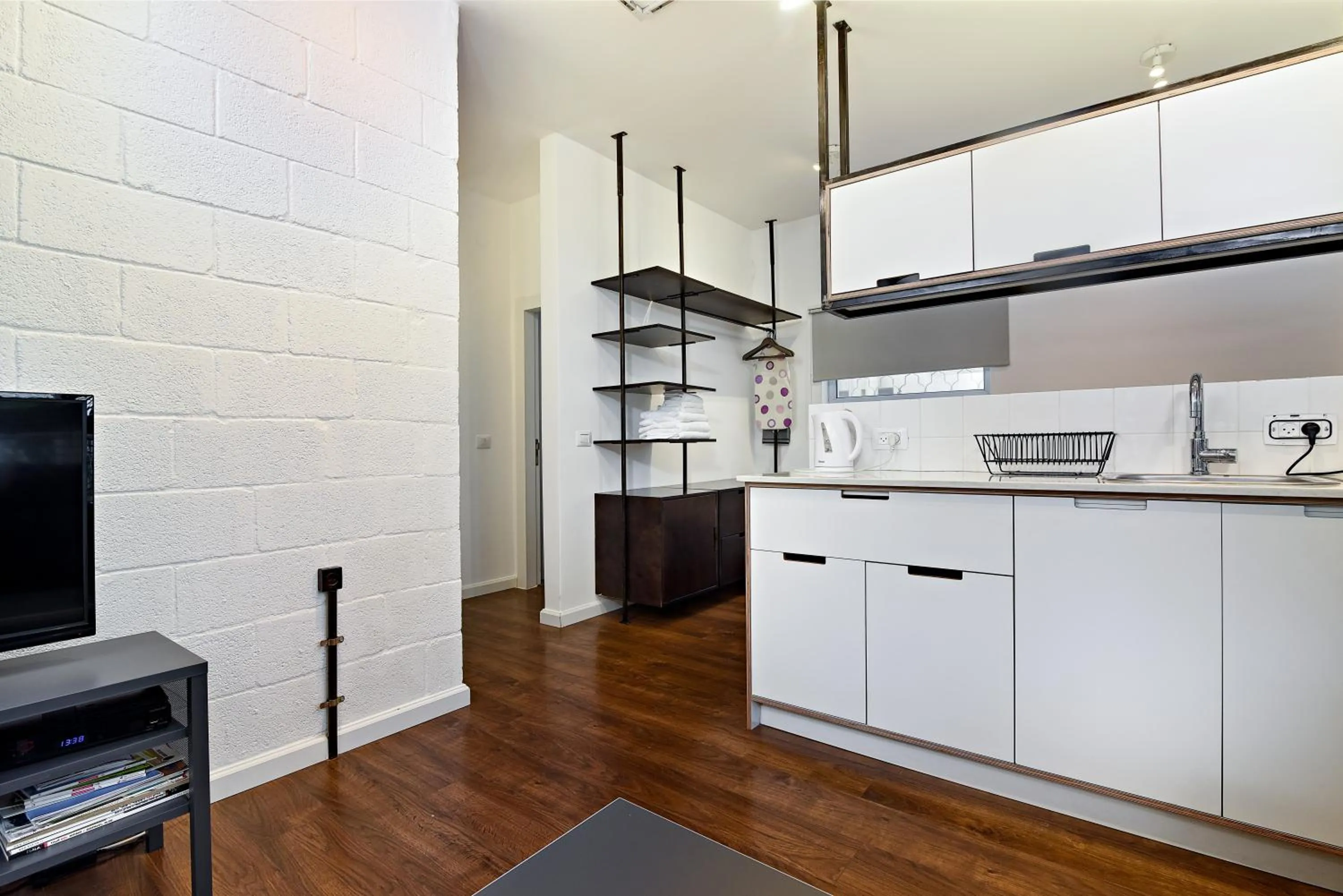 Kitchen or kitchenette in Hanasi 129 - Boutique Apartments