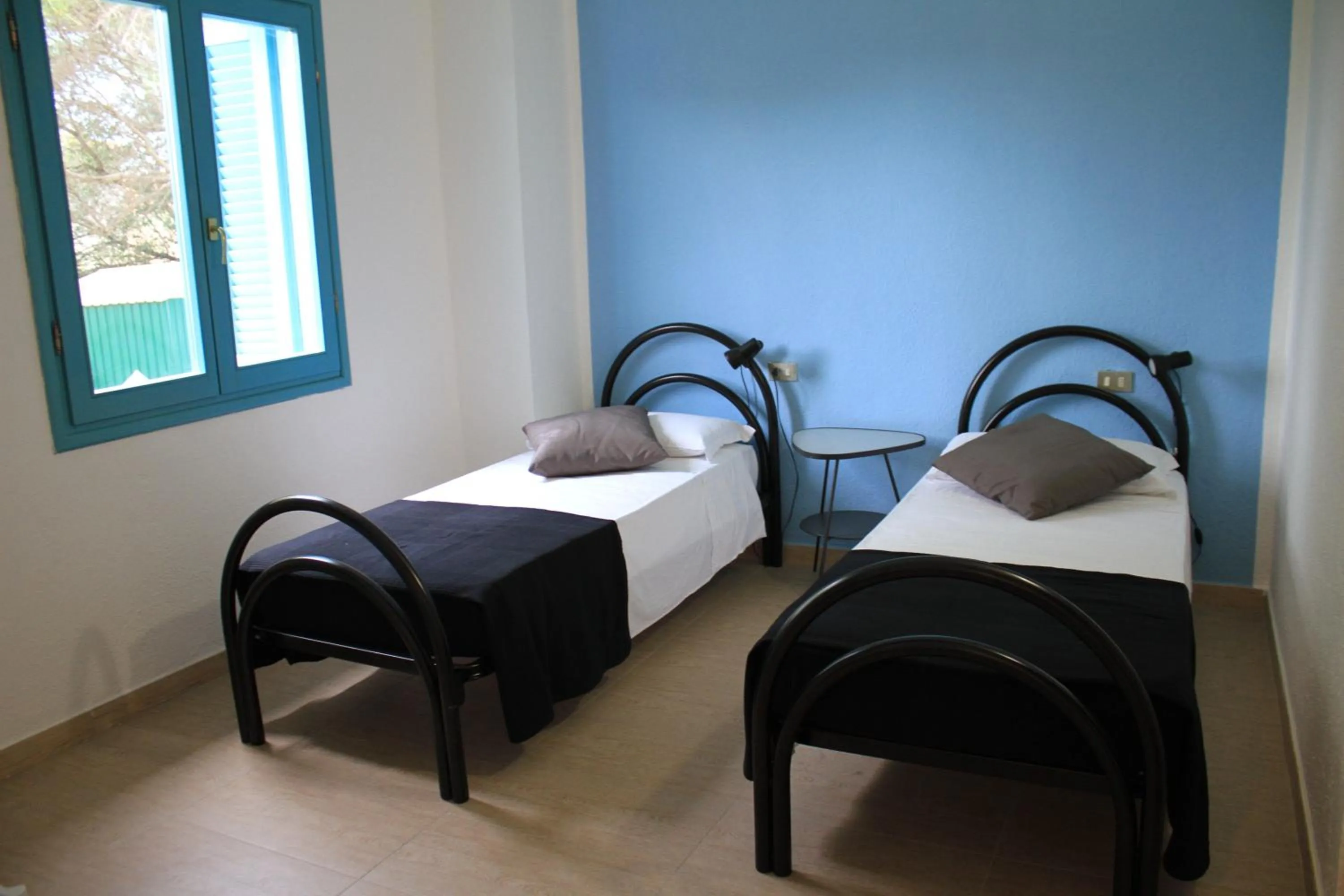 Bed in Li Piri