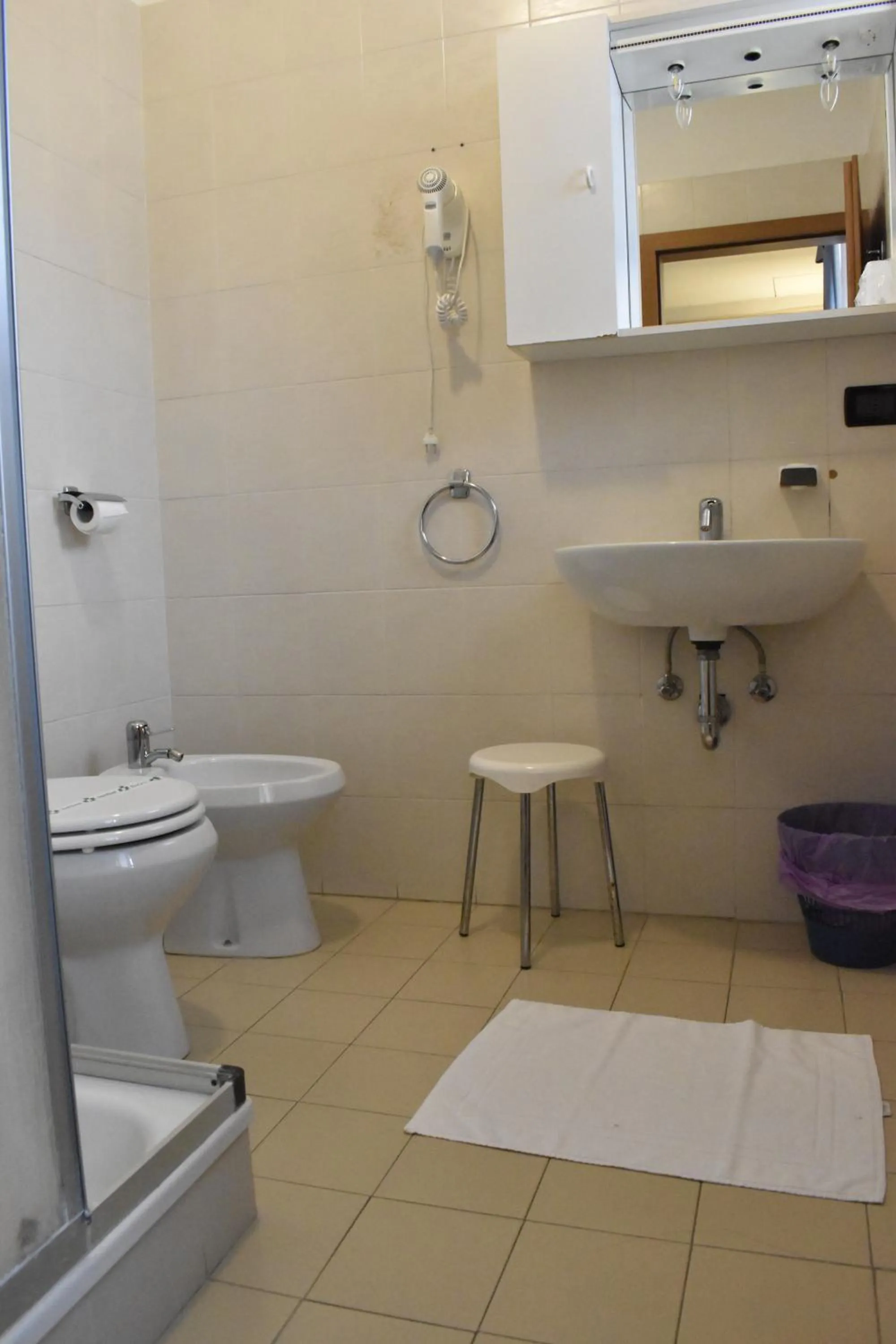 Shower in VILLA NUOVA