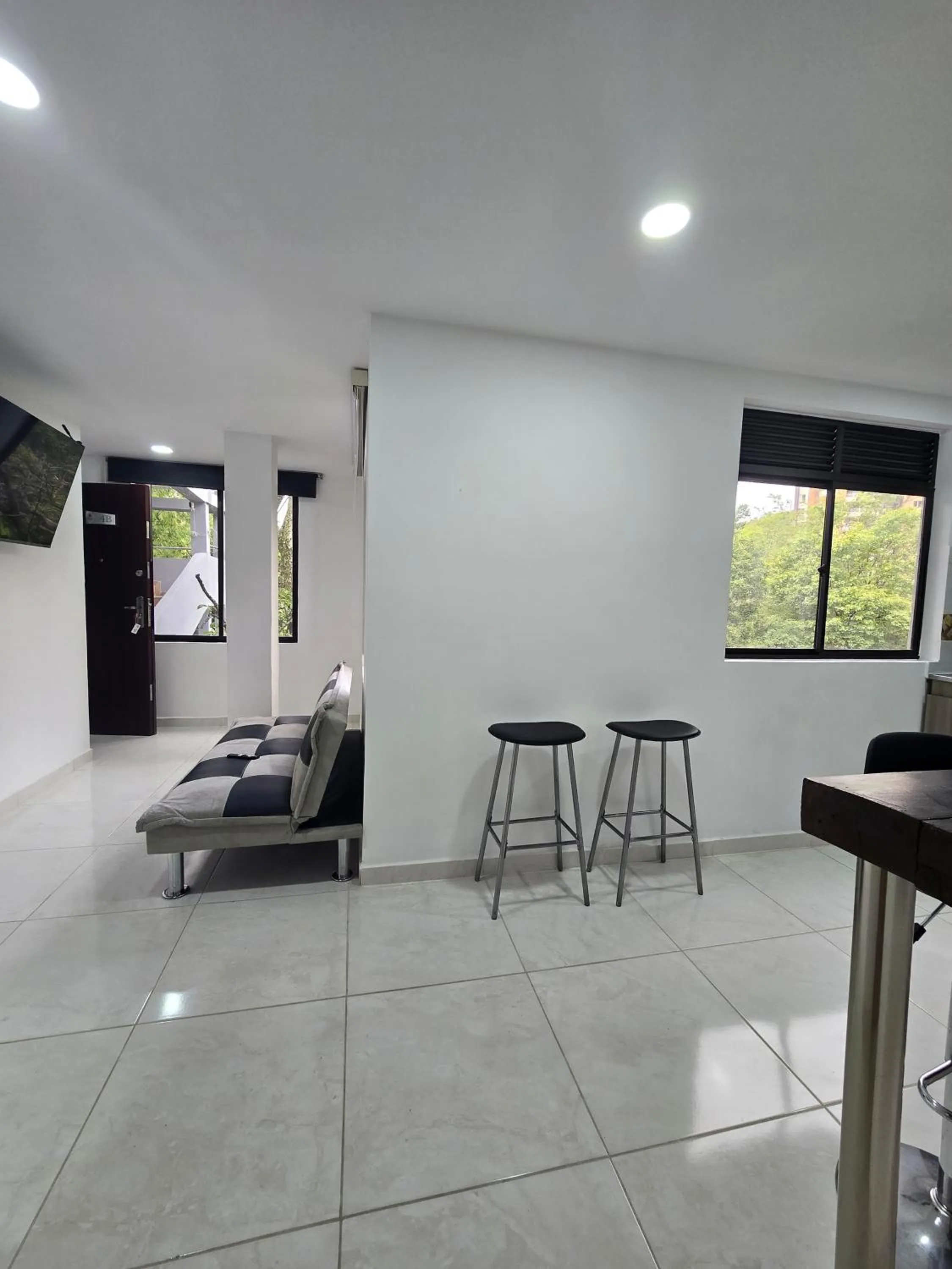 Standard Twin Room with Mountain View in Pilarica Gardens