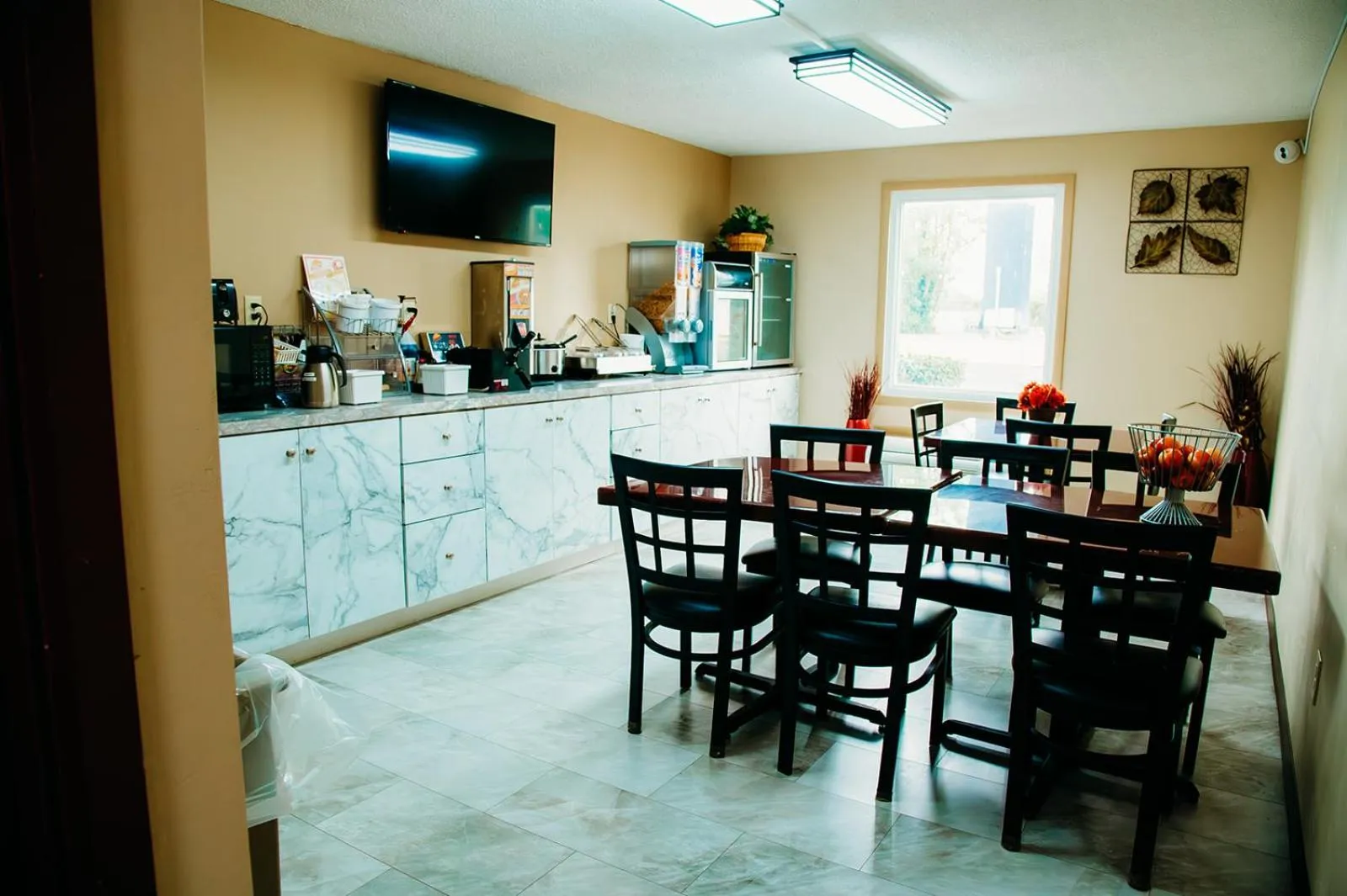 Country Garden & Suites