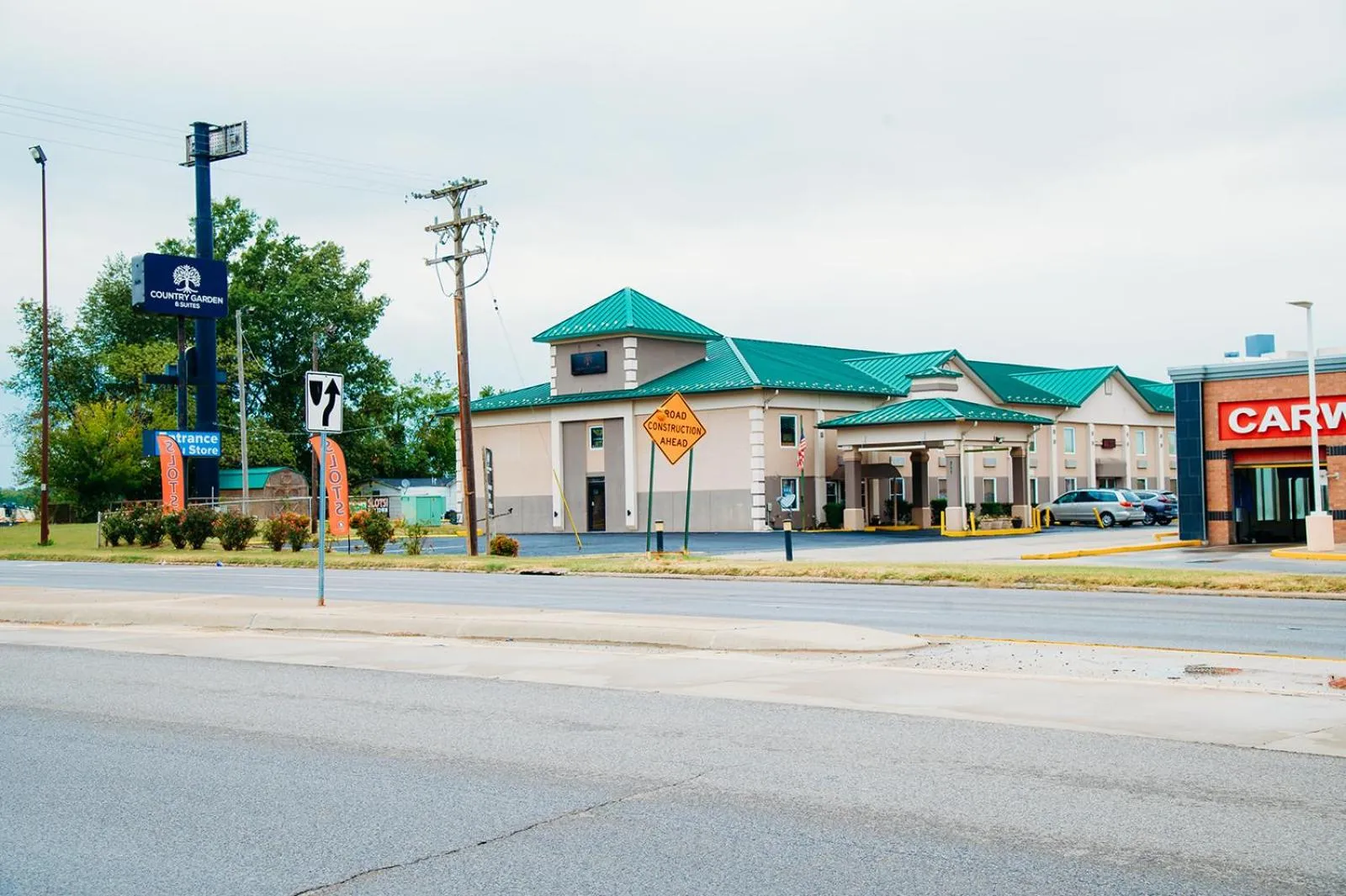 Country Garden & Suites