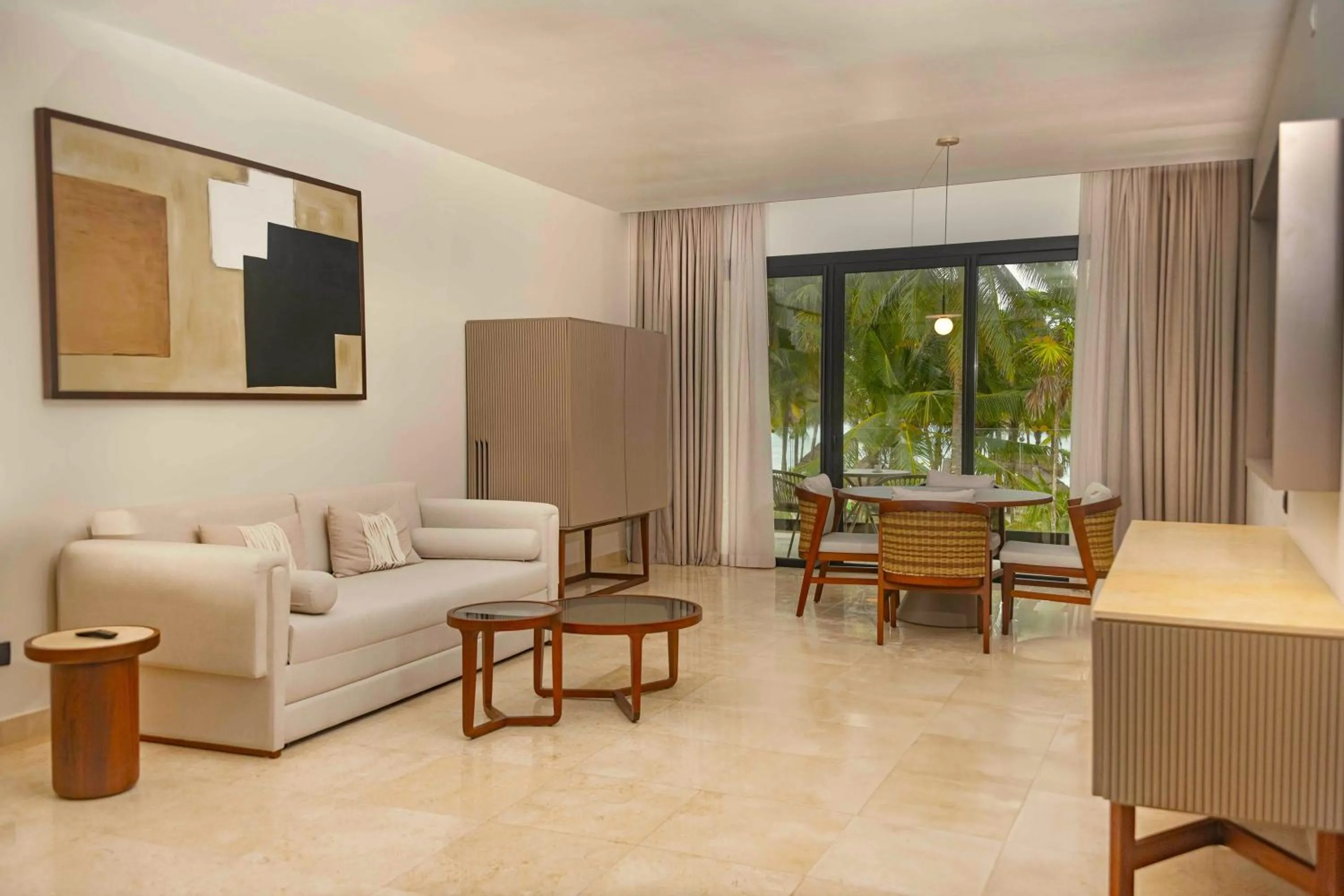 Living room in Family Selection at Grand Palladium Kantenah Resort & Spa - All Inclusive