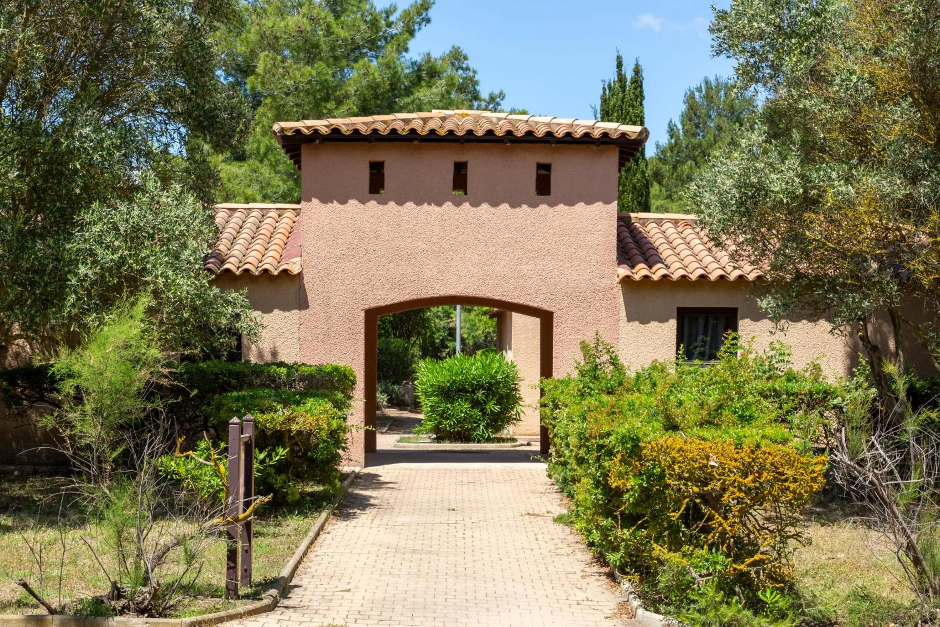 Garden in SOWELL HÔTELS Les Jardins du Cap