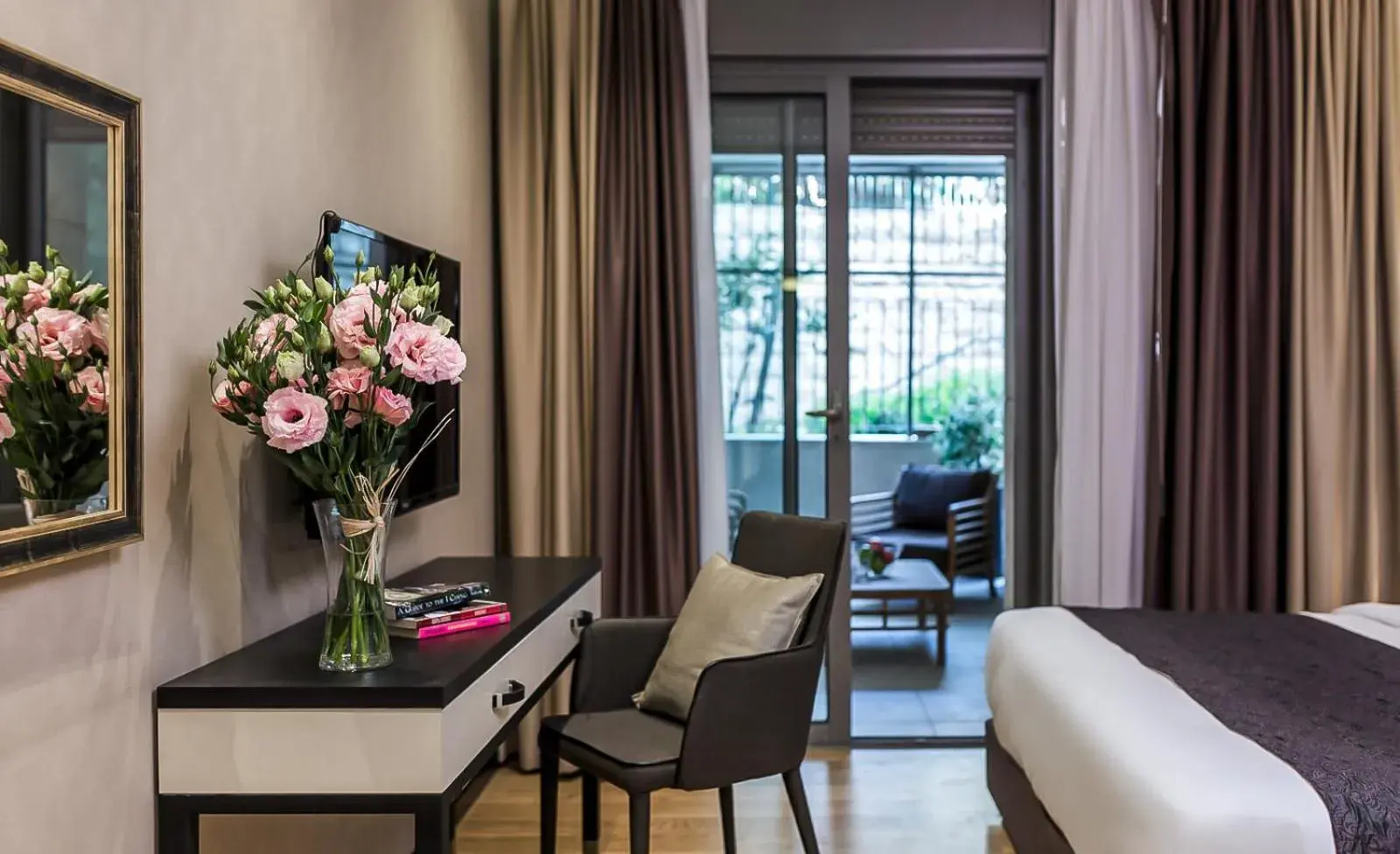 Deluxe Double or Twin Room with Terrace in Stay Kook Jerusalem Deluxe Double or Twin Room with Terrace in Stay Kook Jerusalem