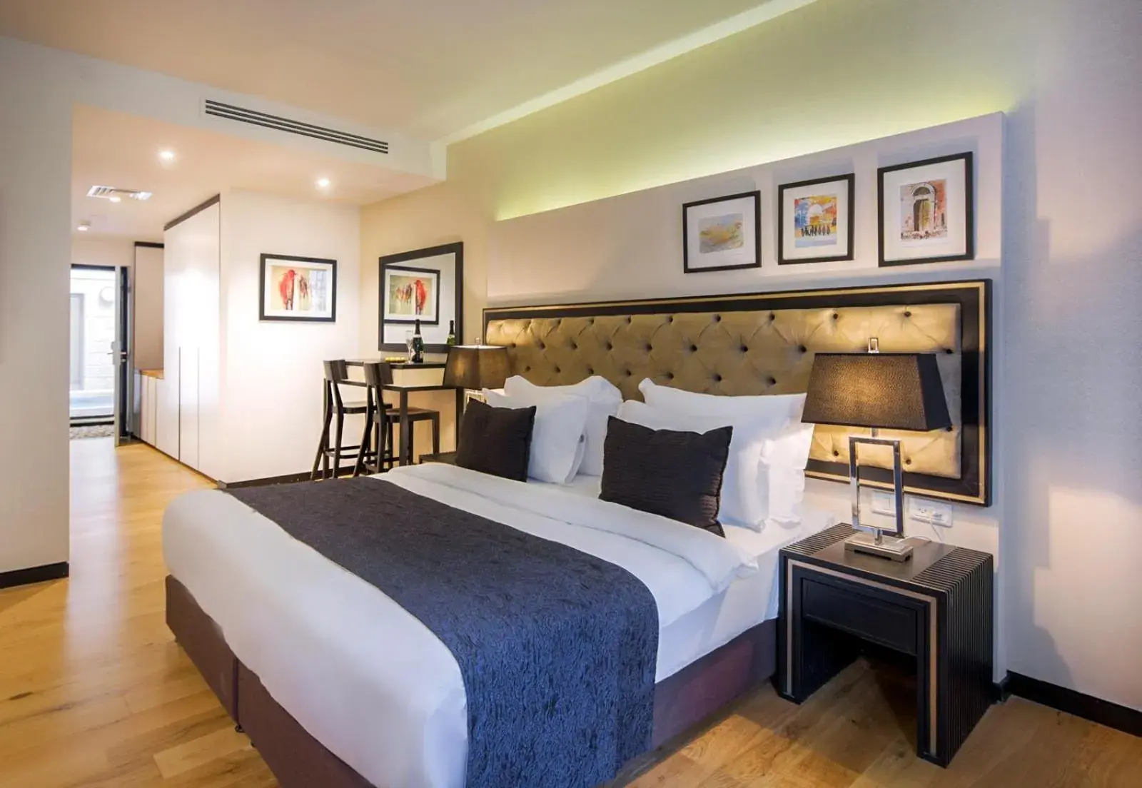 Premium Double or Twin Room in Stay Kook Jerusalem Premium Double or Twin Room in Stay Kook Jerusalem